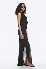 Schwarz - Ärmelloses Maxikleid mit U-Boot-Ausschnitt - 1