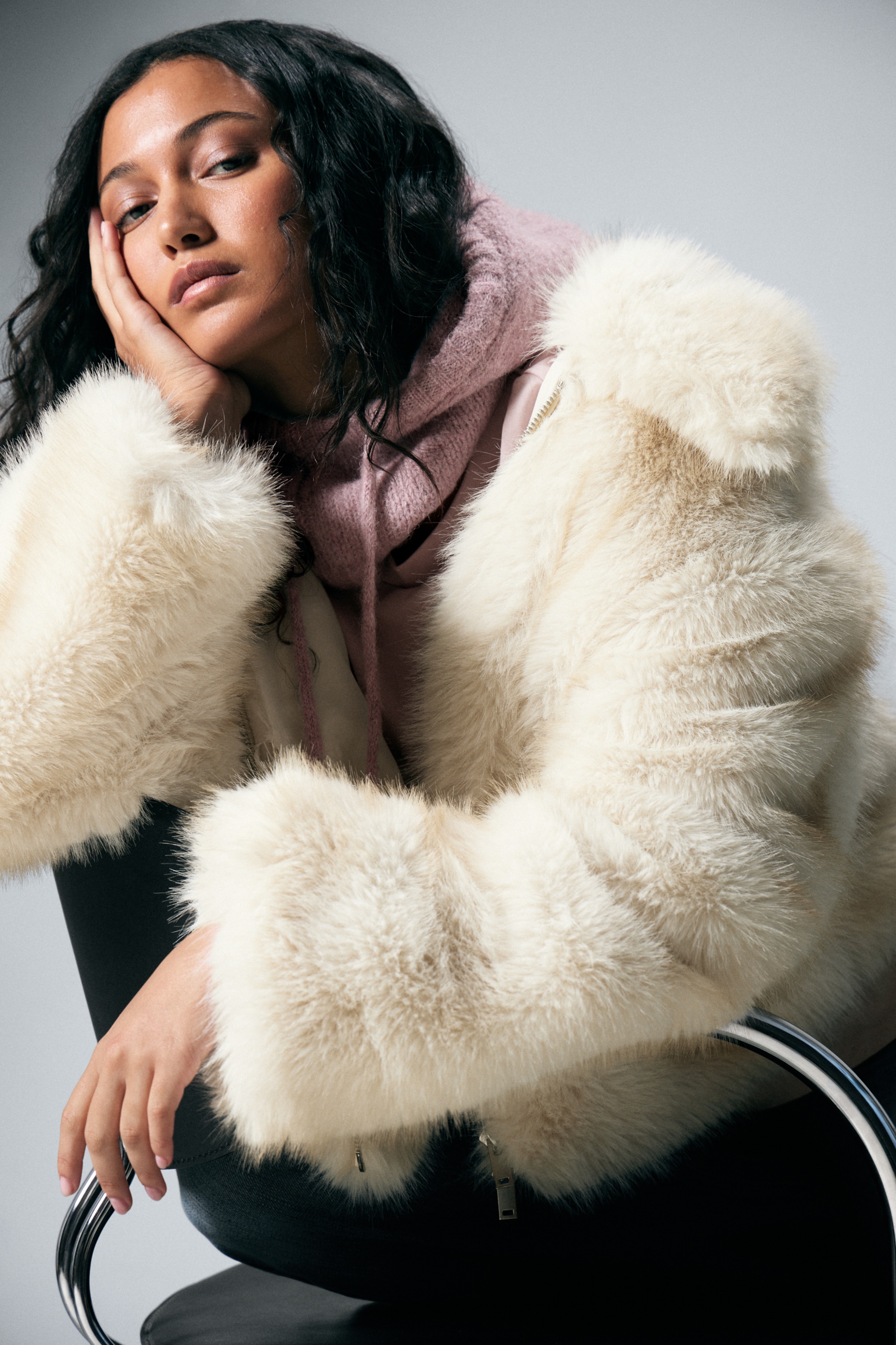 Zobraziť väčší obrázok: Bunda na zips z umelej kožušiny - Tmavá biela | H&M SK 1