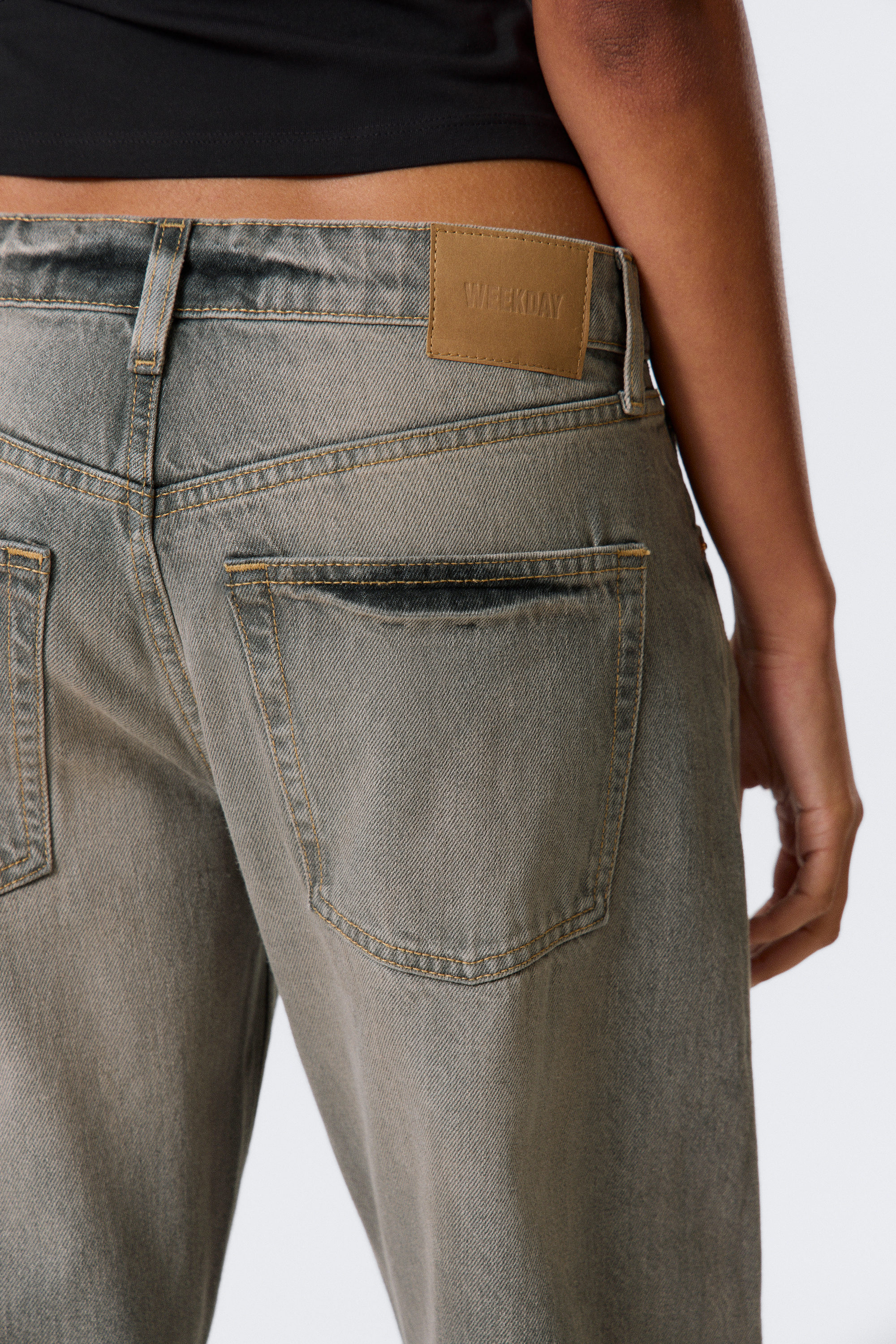 Canyon Grey – Middelgrijs - Abell Mid Rise Regular Cocoon Leg Jeans - 6