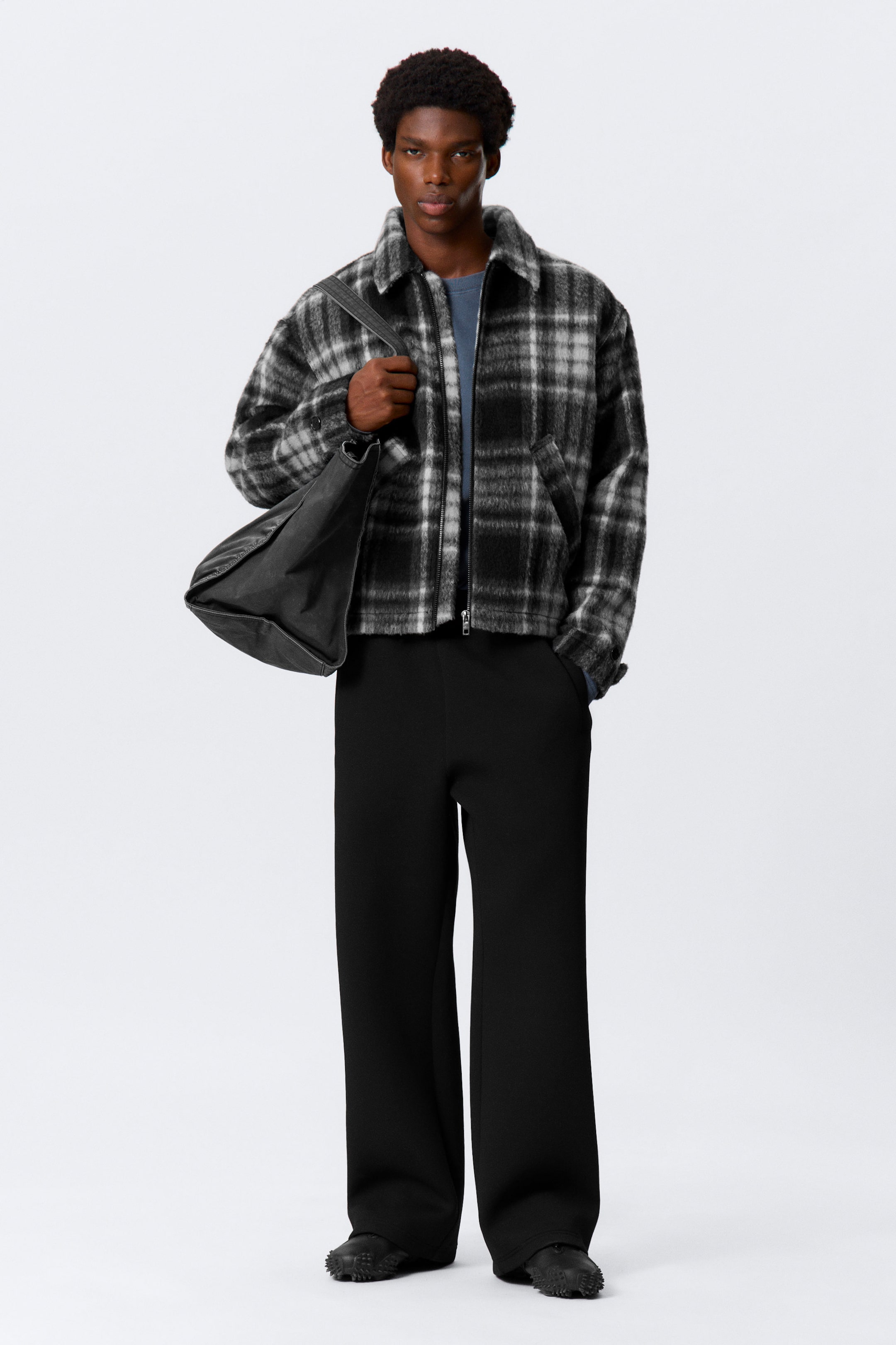 Carreaux noirs - Veste zippée décontractée en laine mélangée - 2