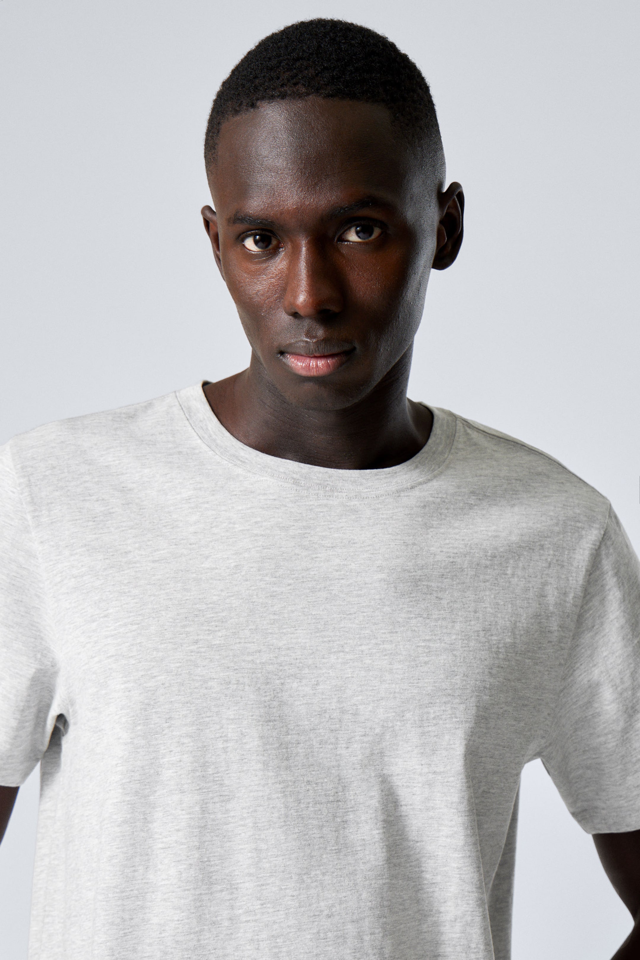 Grey - Standard Midweight T-shirt - 2