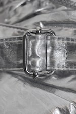 Grå Silver - Liten curved crossbody-väska - 3
