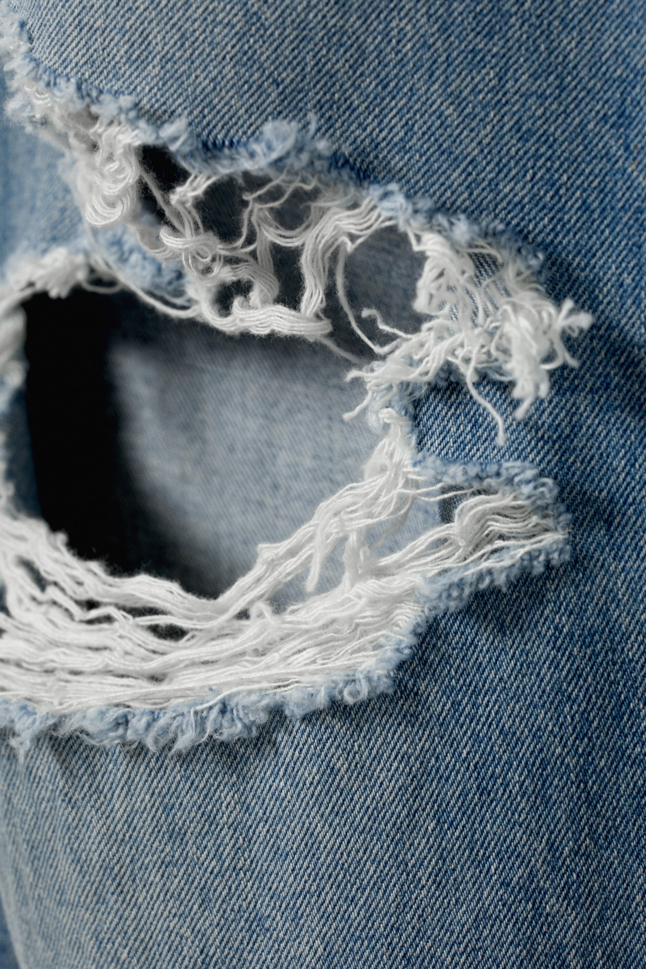 Seventeen Blue - Astro Ripped Loose Baggy Jeans - 1