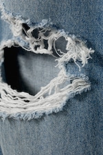 Seventeen Blue - Astro Ripped Loose Baggy Jeans - 1