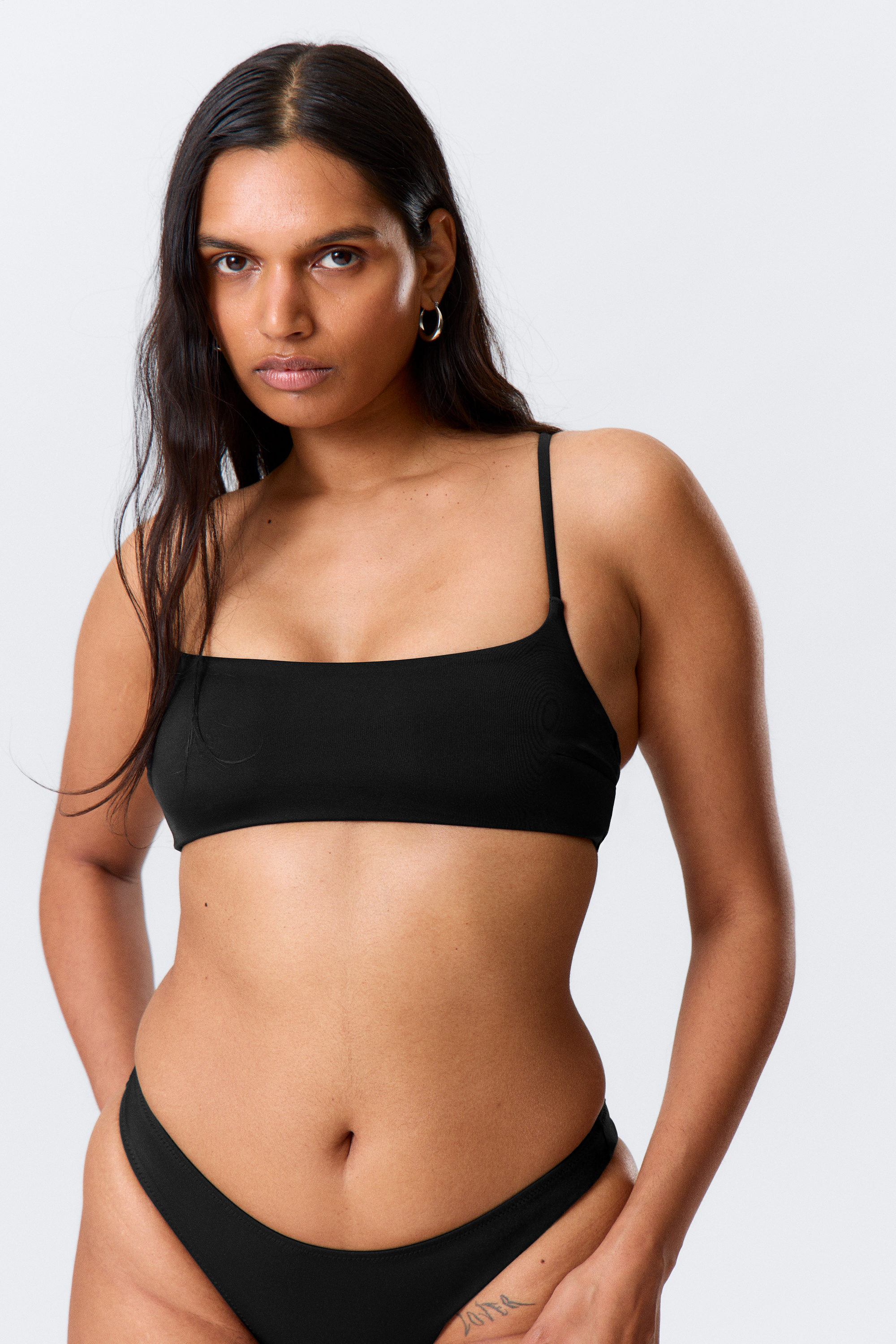 Black & Beige - 2-pack Scoop Neck Bikini Tops - 2