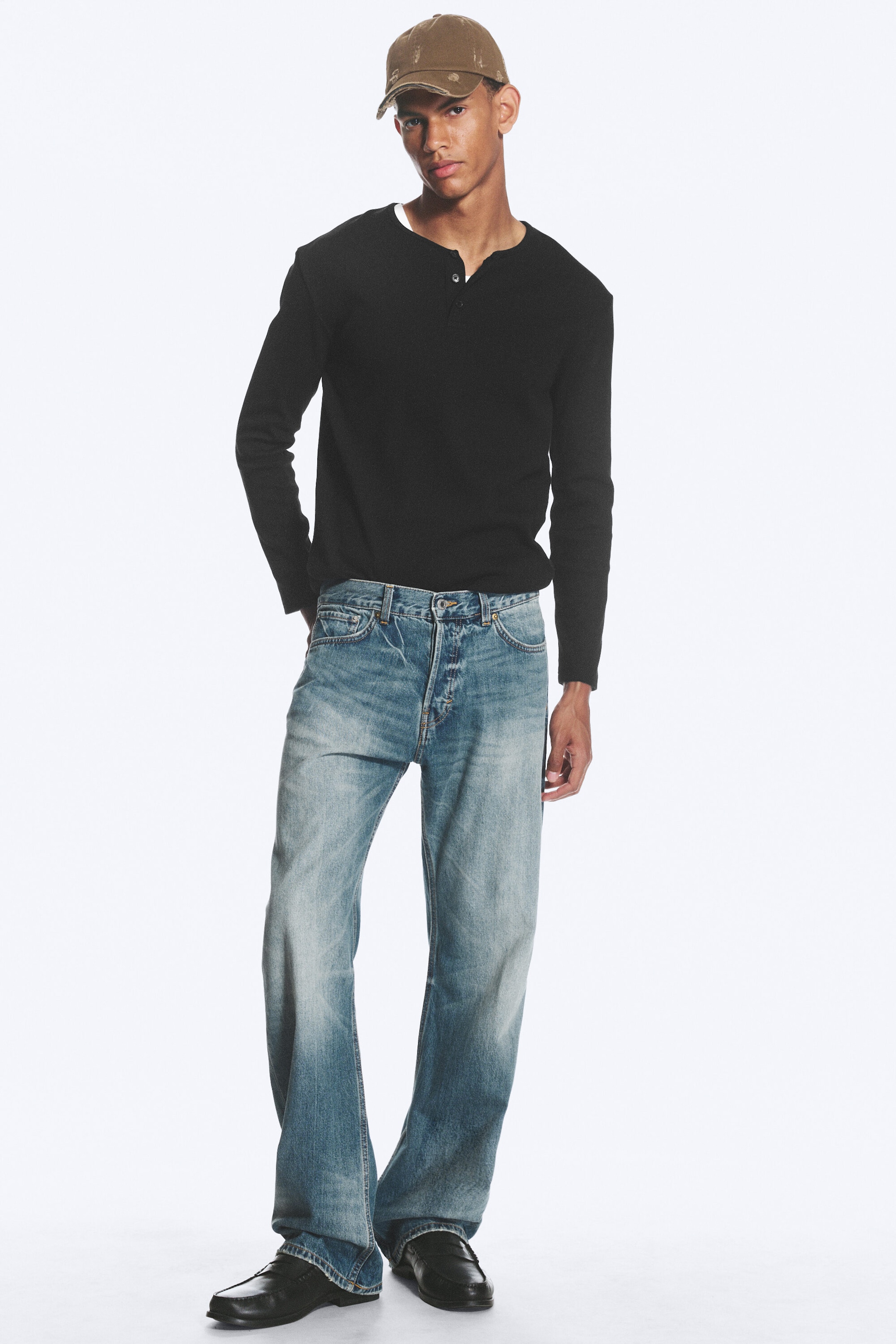 Stirrup Blue – middels blå - SPACE MELLOMHØY MIDJE ROMSLIGE STRAIGHT JEANS - 1