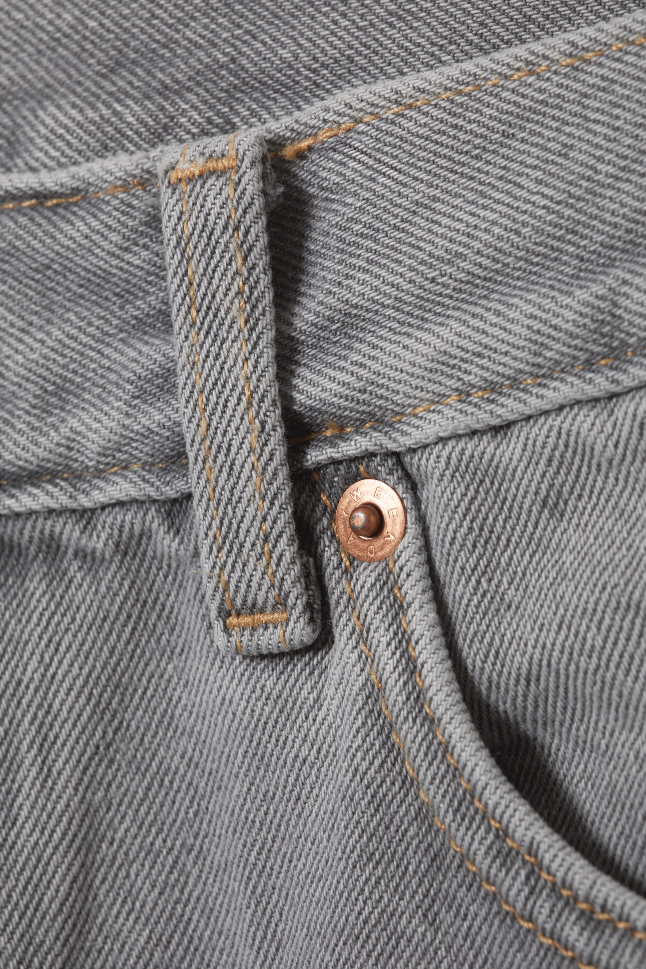 Misty Grey - Hellgrau - Space Mid Waist Relaxed Straight Jeans - 1