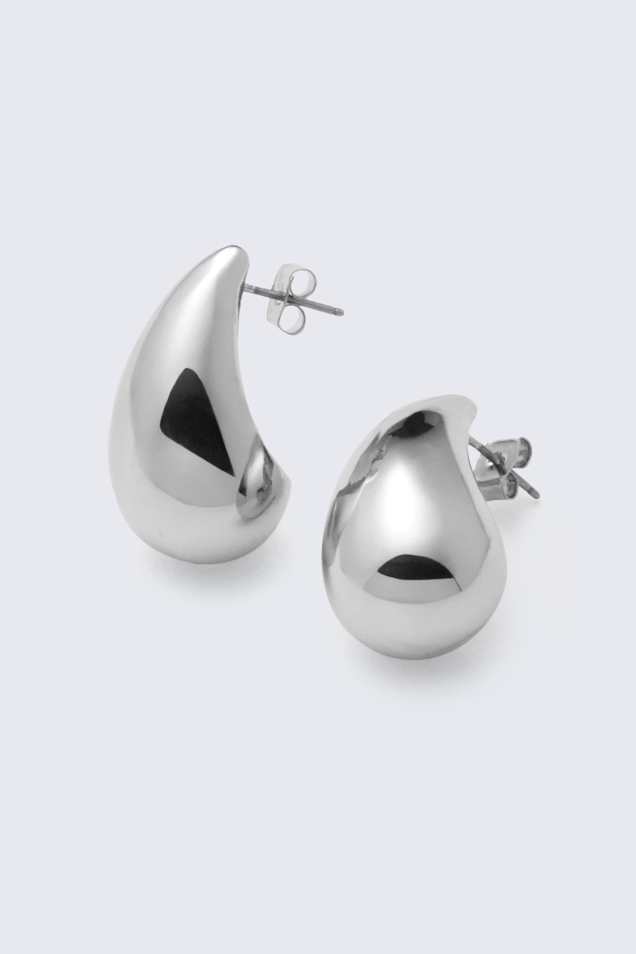Silver - Droppformade örhängen