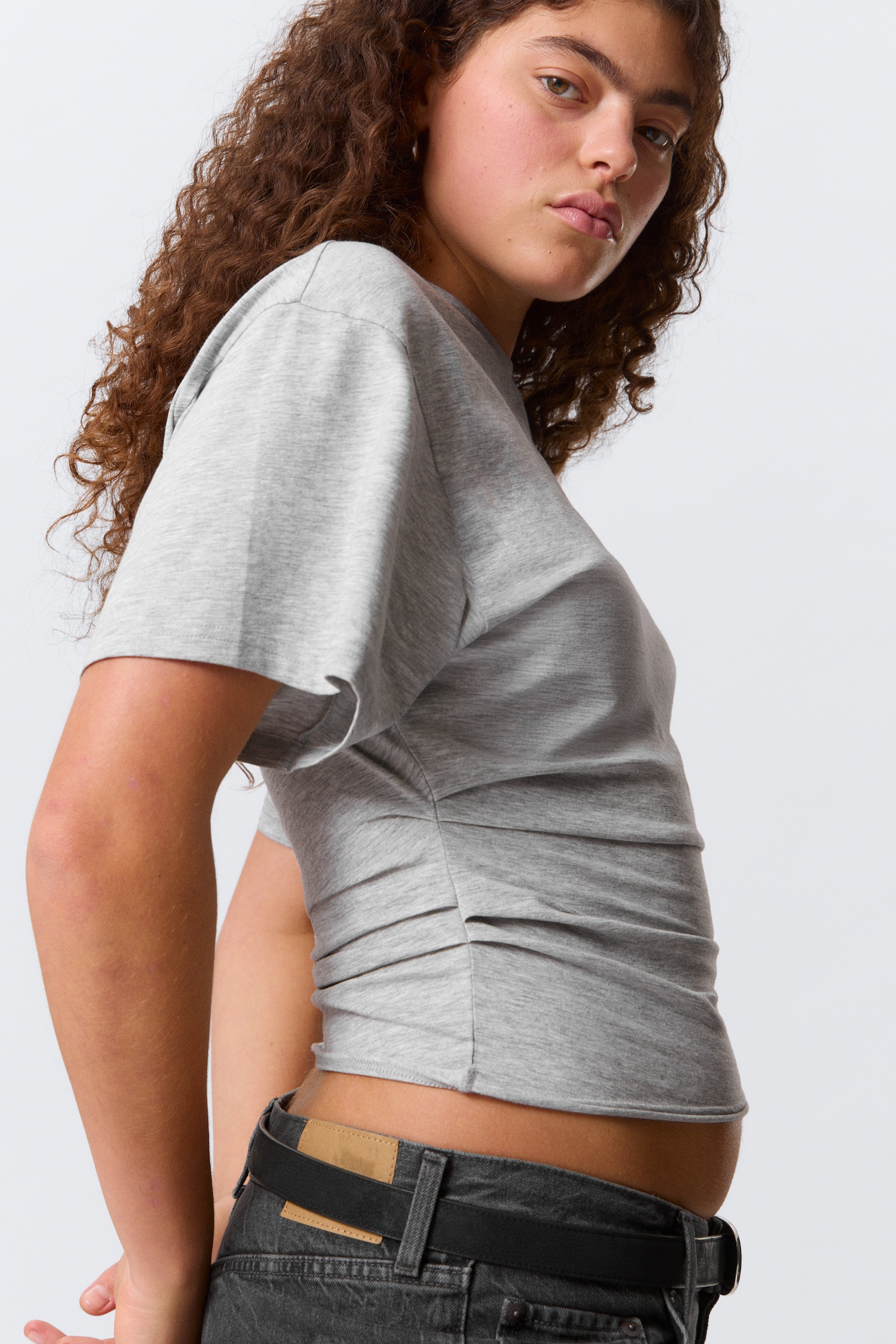 DRAPIERTES, ENG ANLIEGENDES T-SHIRT - Grey Melange/Schwarz - 3