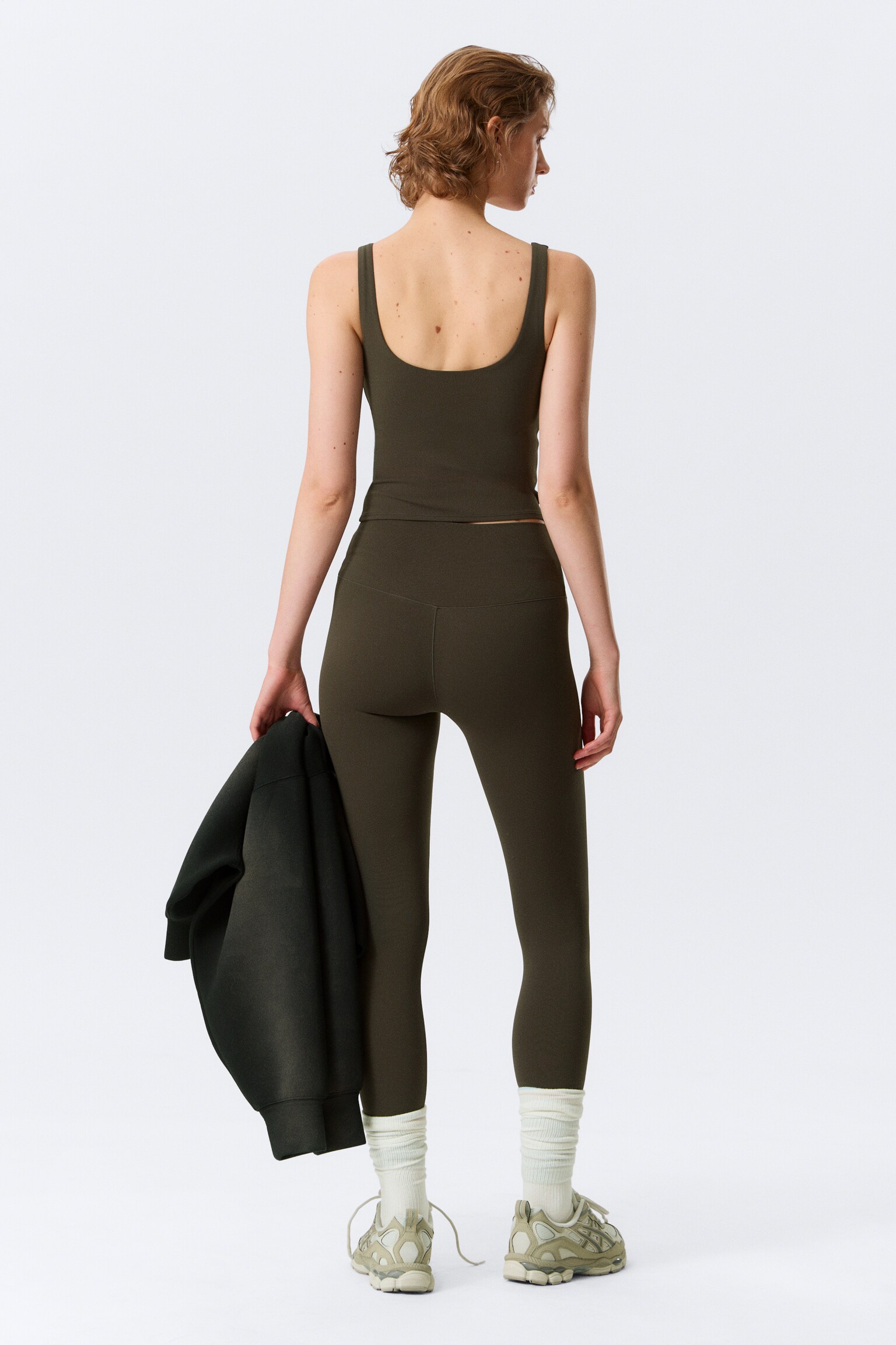 Cropped Sports Top - Dark Brown/Light Dusty Grey/Black/Dark Grey/White/Dark Brown/Dark Khaki Green - 4