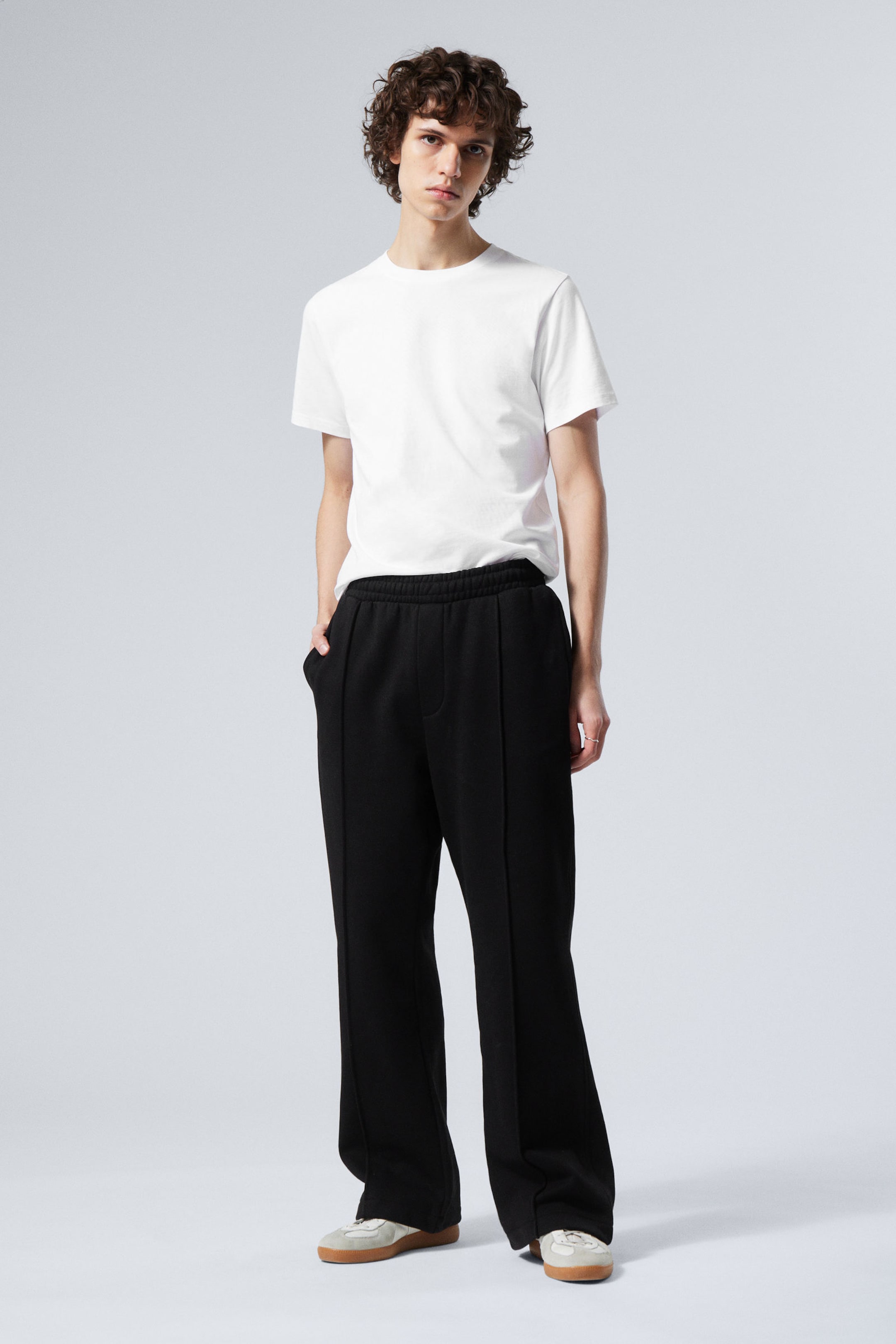 #272628 - Flared Loose Fit Sweatpants - 1