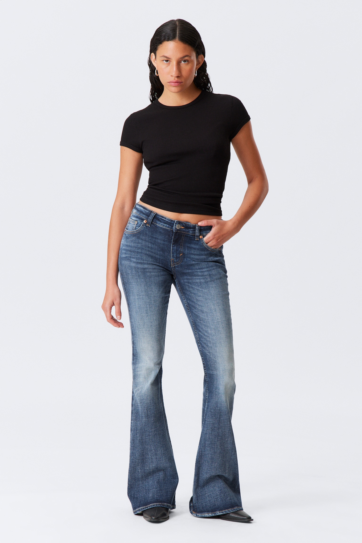 Katsumi Low Rise Slim Flared Leg Jeans - Board Blue - Mittelblau/Peak Blue - Medium Blue/Climb Blue - Light Blue/Desert Blue - Dunkelblau