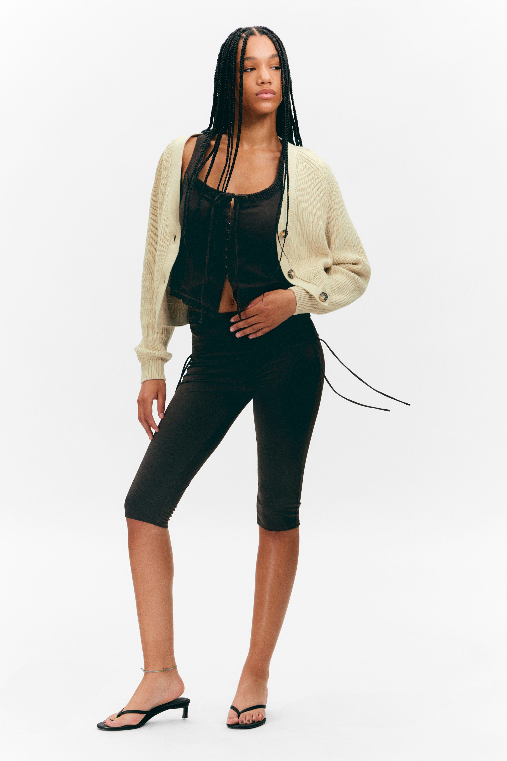 【HI FI FNK】Coen Cropped Cardigan chunky cropped cardigan - Beige | Monki WW