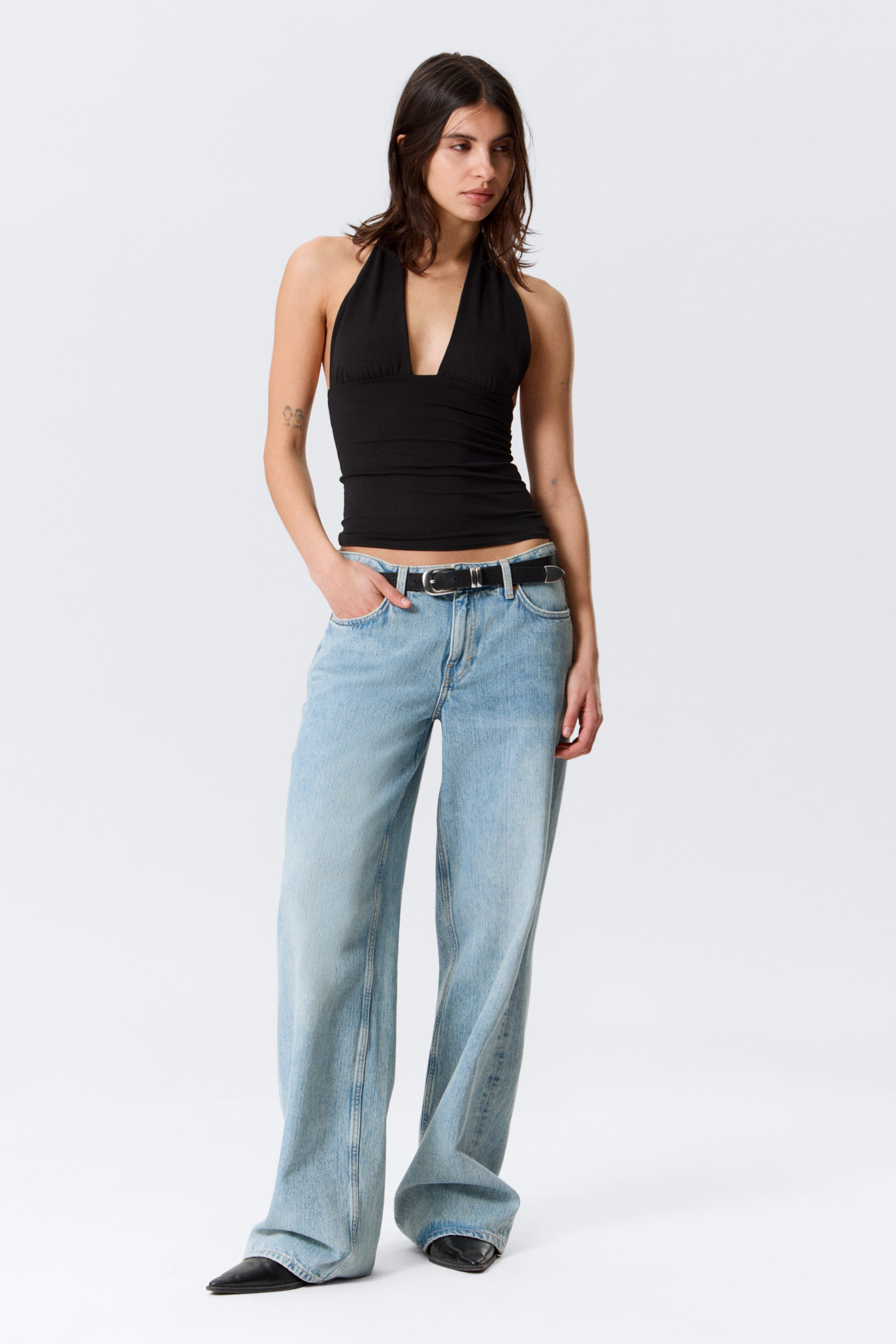 Noir - Haut dos-nu décolleté - 2