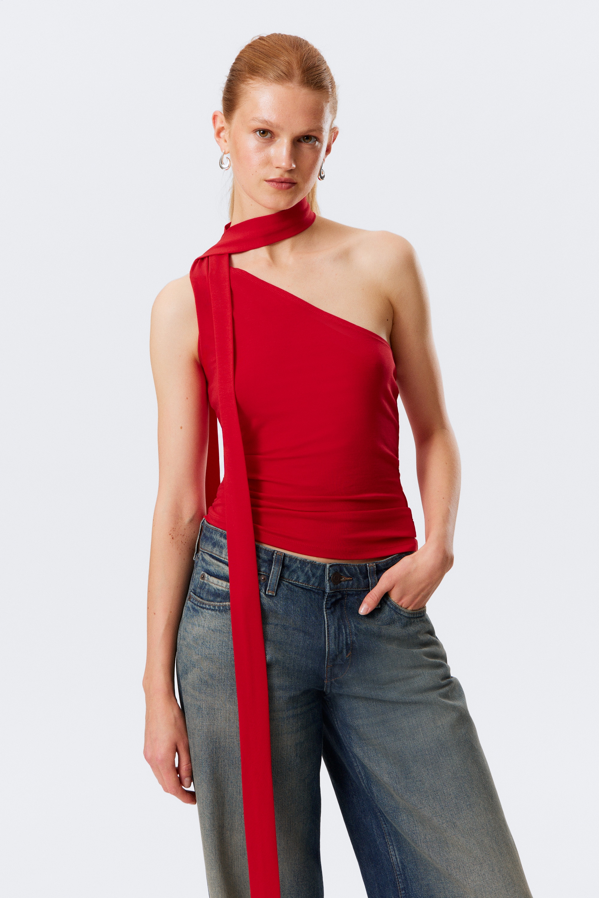 Lyocell One-shoulder Tie Top - Červená/Red/Black/Šedé a bílé pruhy/Striped Grey