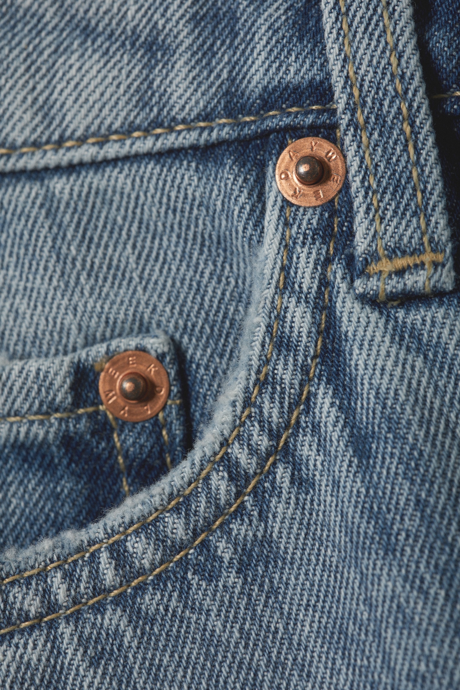 Arrow Low Rise Regular Straight Leg Jeans - Blue Fade - Medium Blue/Board Blue - Medium Blue/Second Blue – Medium Blue/Aeon Blue - Light Blue/Tuned Black - Black/Clay Grey - Grey/Mine Blue - Medium Blue/Summer Blue - Light Blue - 7