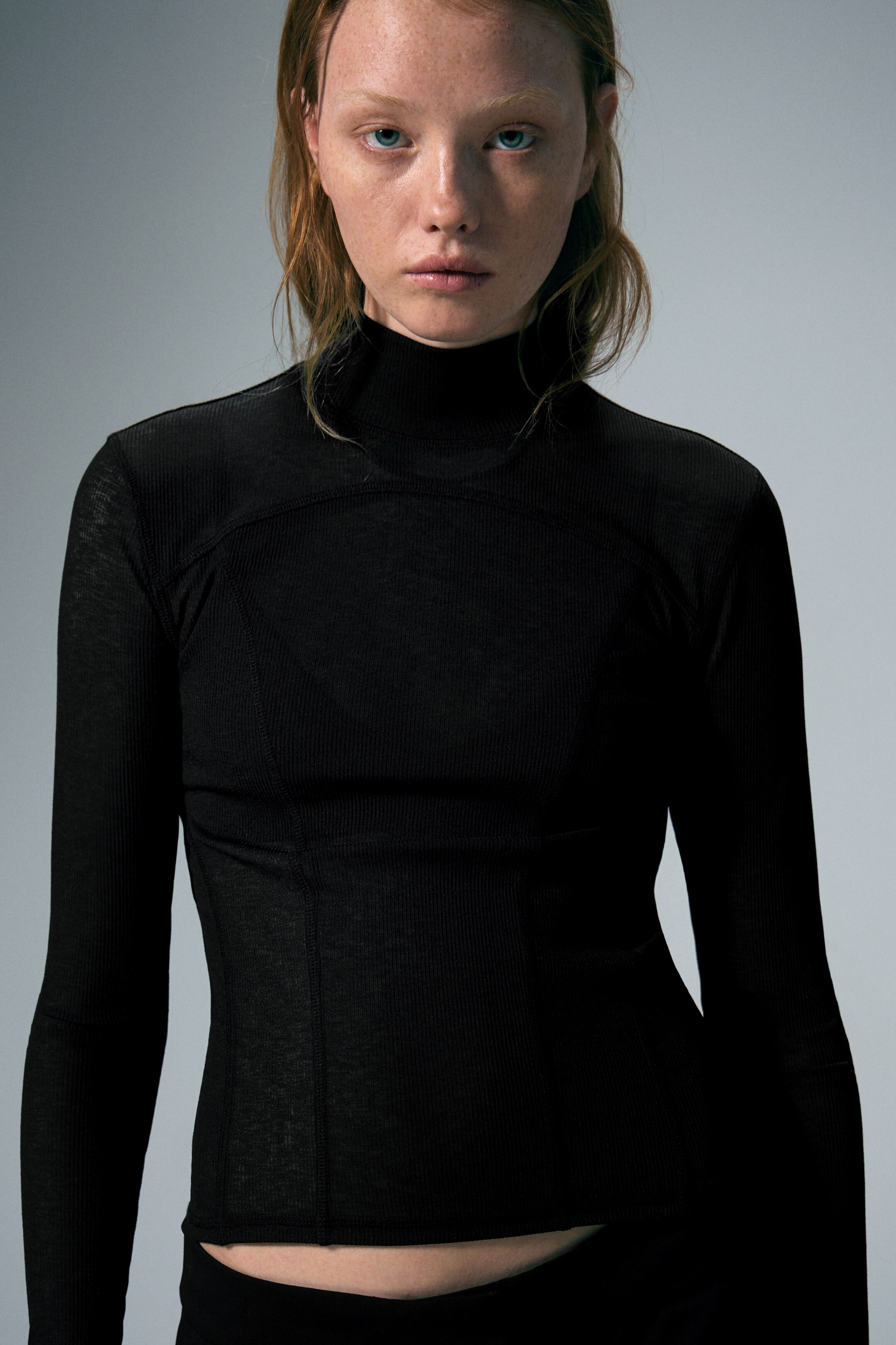 Agrandir l'image: Haut à col montant en mesh à manches longues - Noir - FEMME | H&M BE 2