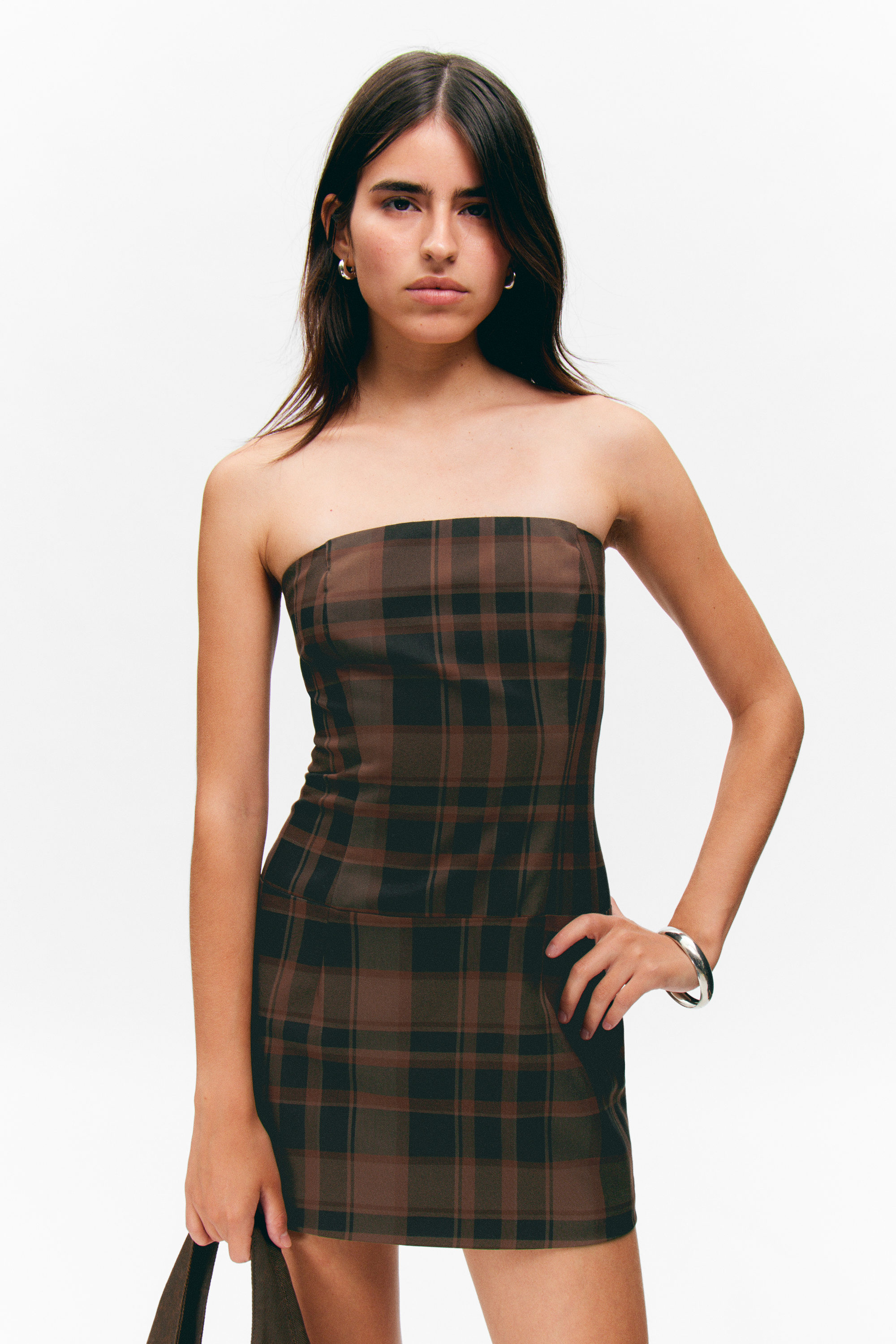 Dunkelbraun kariert - Mini-Tube-Kleid aus Anzugstoff - 2