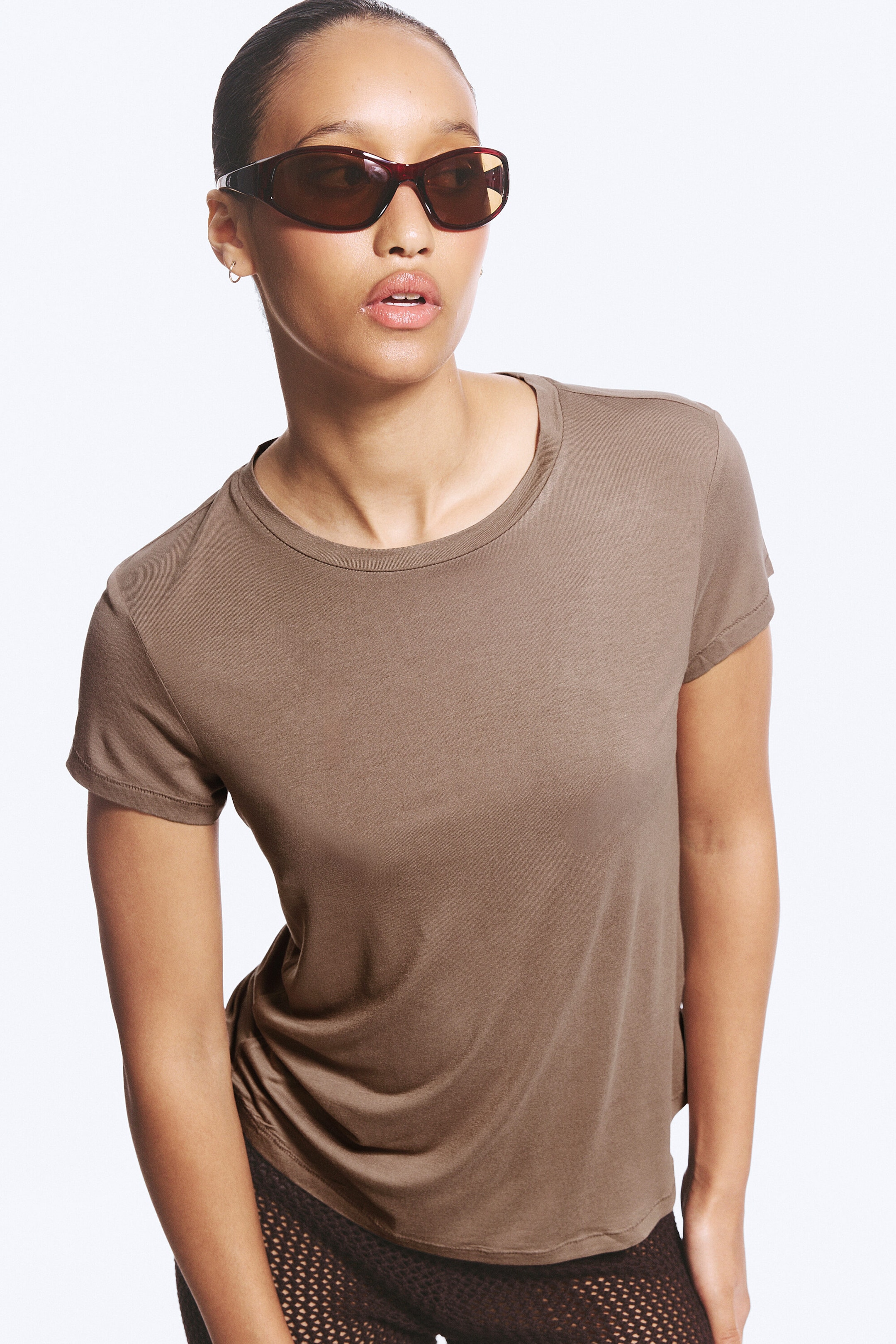 Dimmig Mullvad - T-shirt i viskos med normal passform - 2