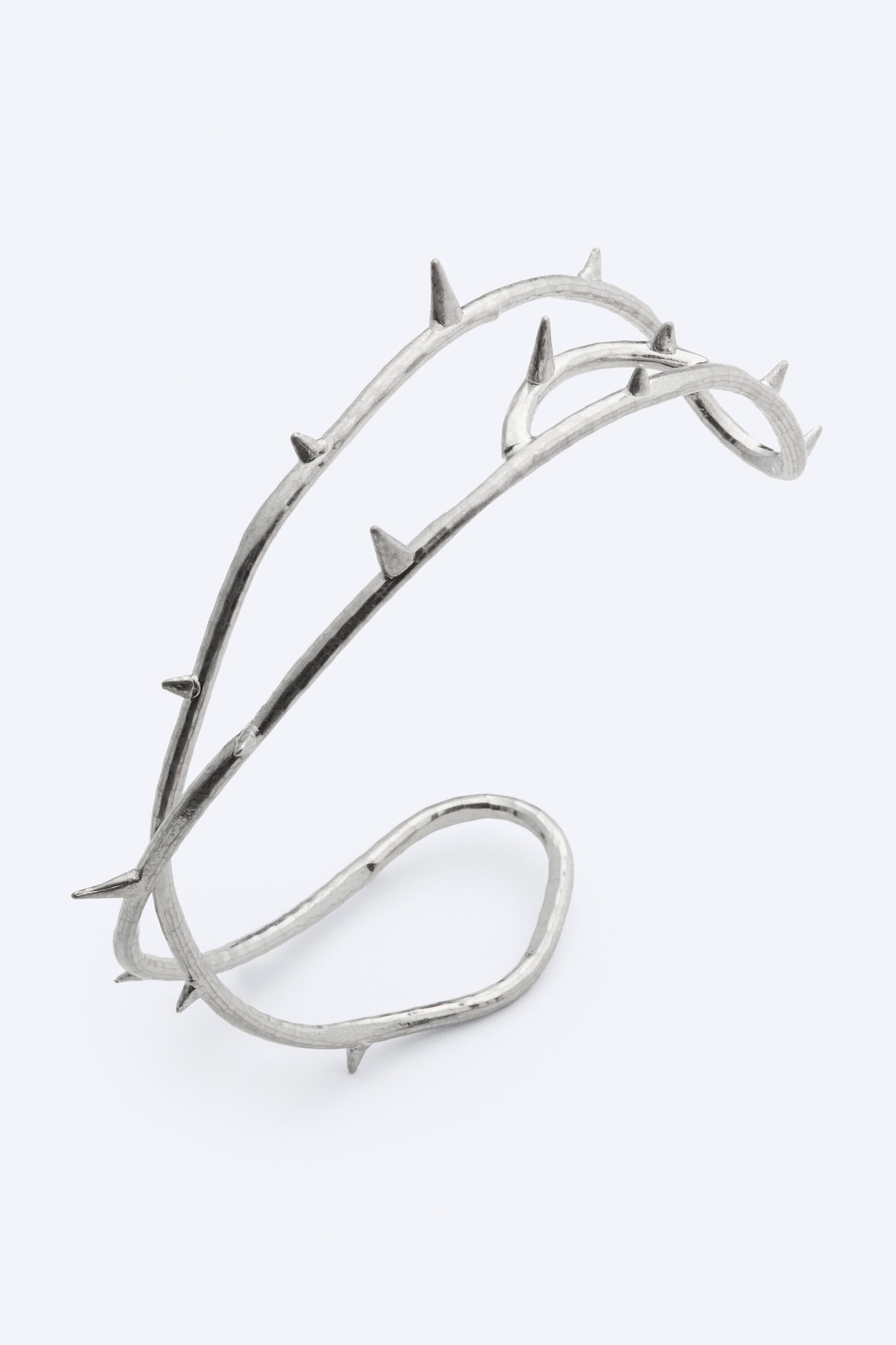 Dusty Light/Grey - Thorn Choker Necklace - 3