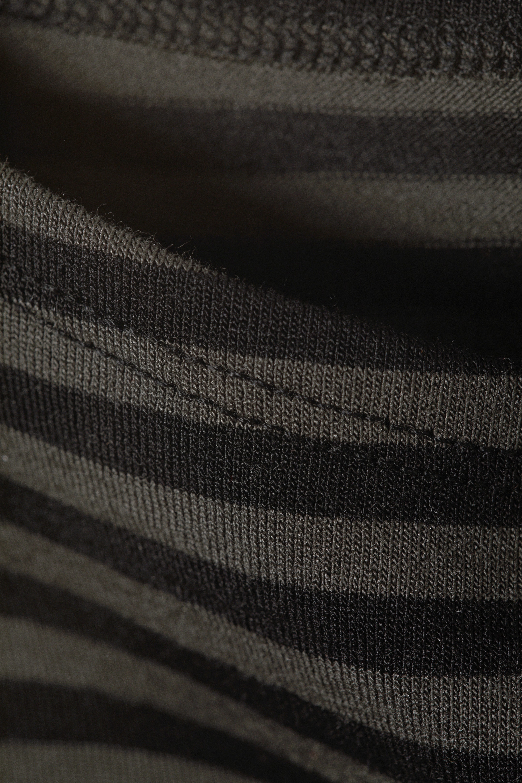 Black & Grey Stripes - Annie Striped Sleeveless Boat-Neck Top - 4