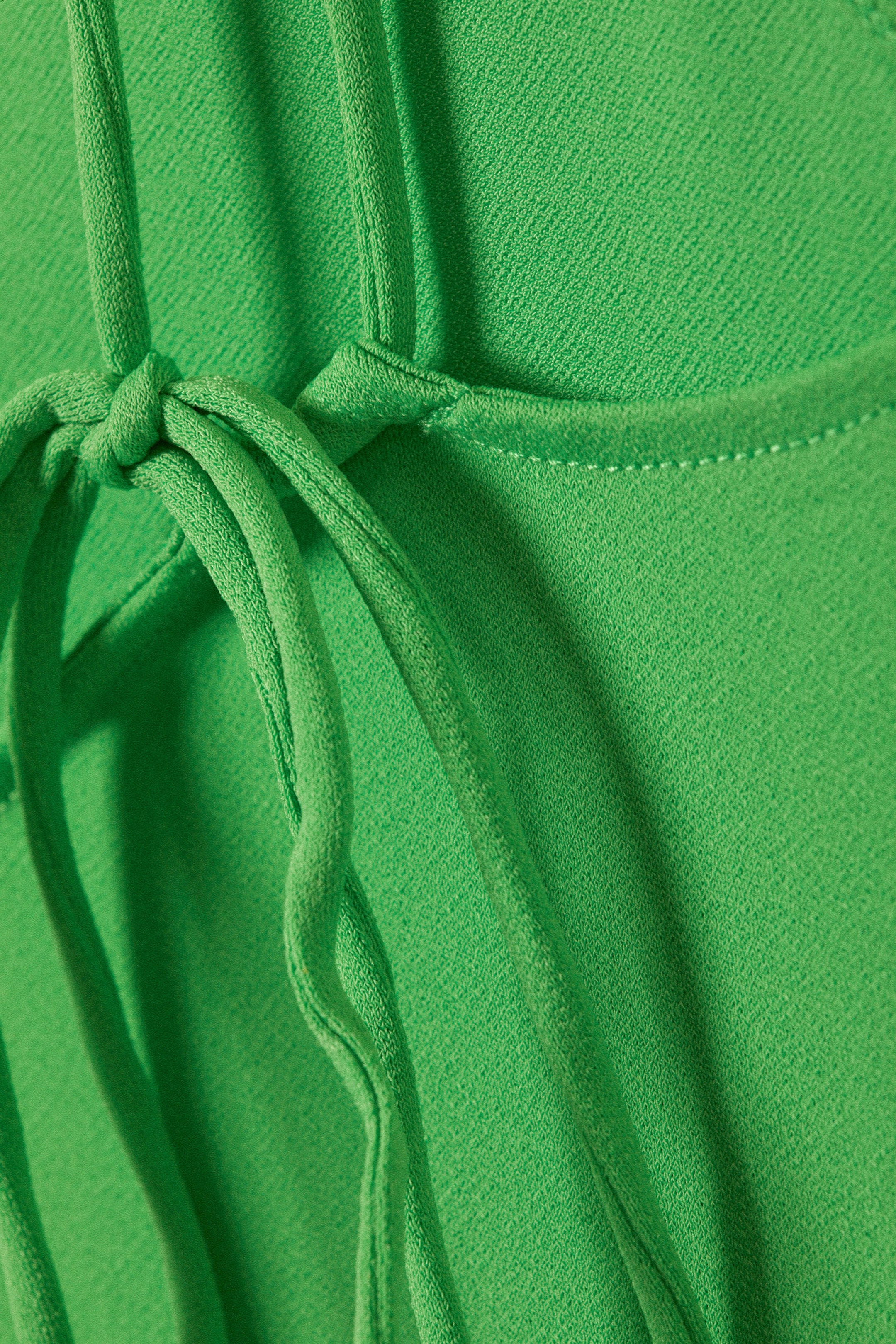 Bright Green - Strappy Boat-Neck Jersey Tank Top - 5