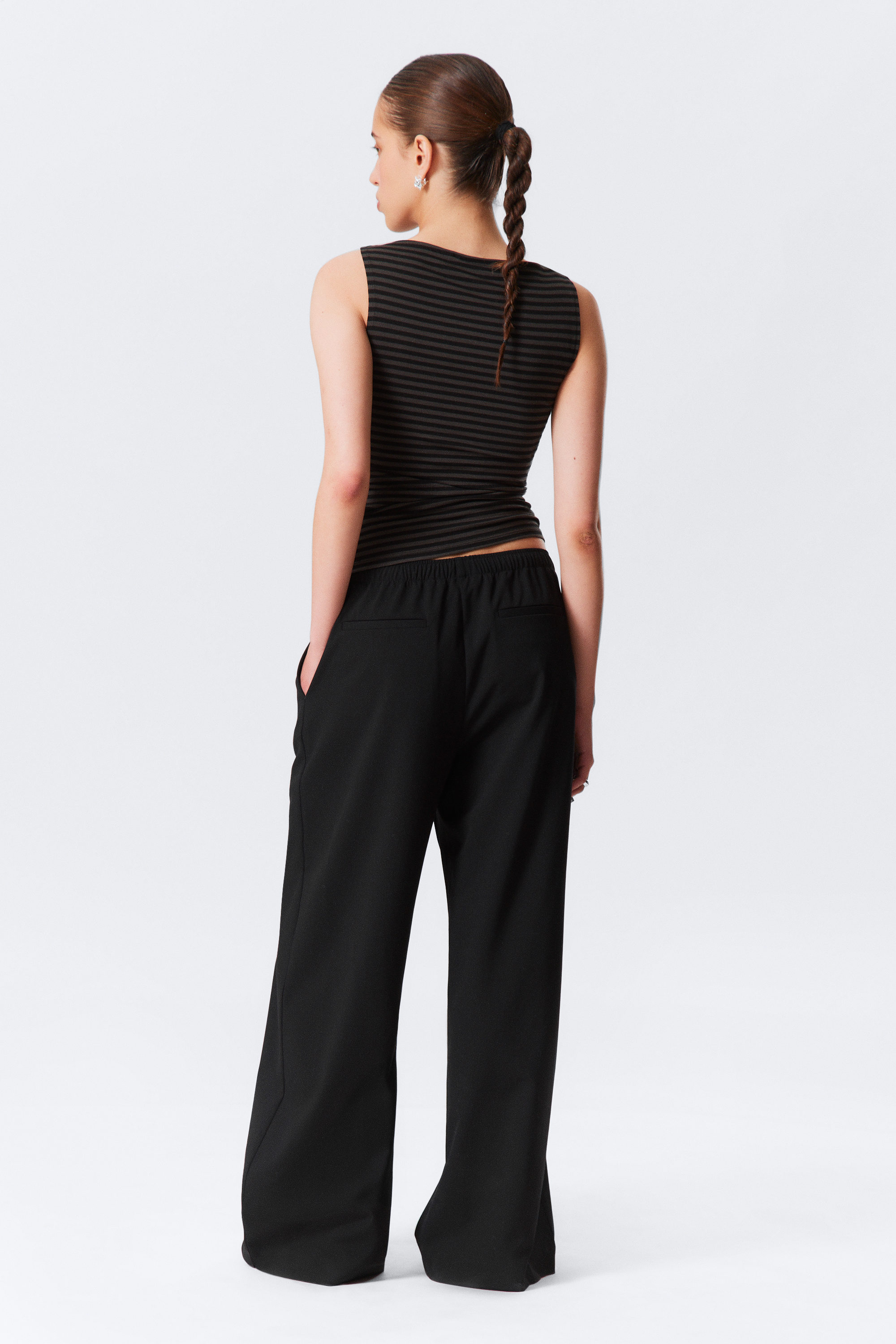Black - Low Rise Loose Suiting Trousers - 3