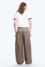 Dimmig mullvad - Emil Chino-byxor med ledig passform - 3