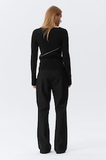 Schwarz - Schmaler asymmetrischer Zip-Strickpullover - 3