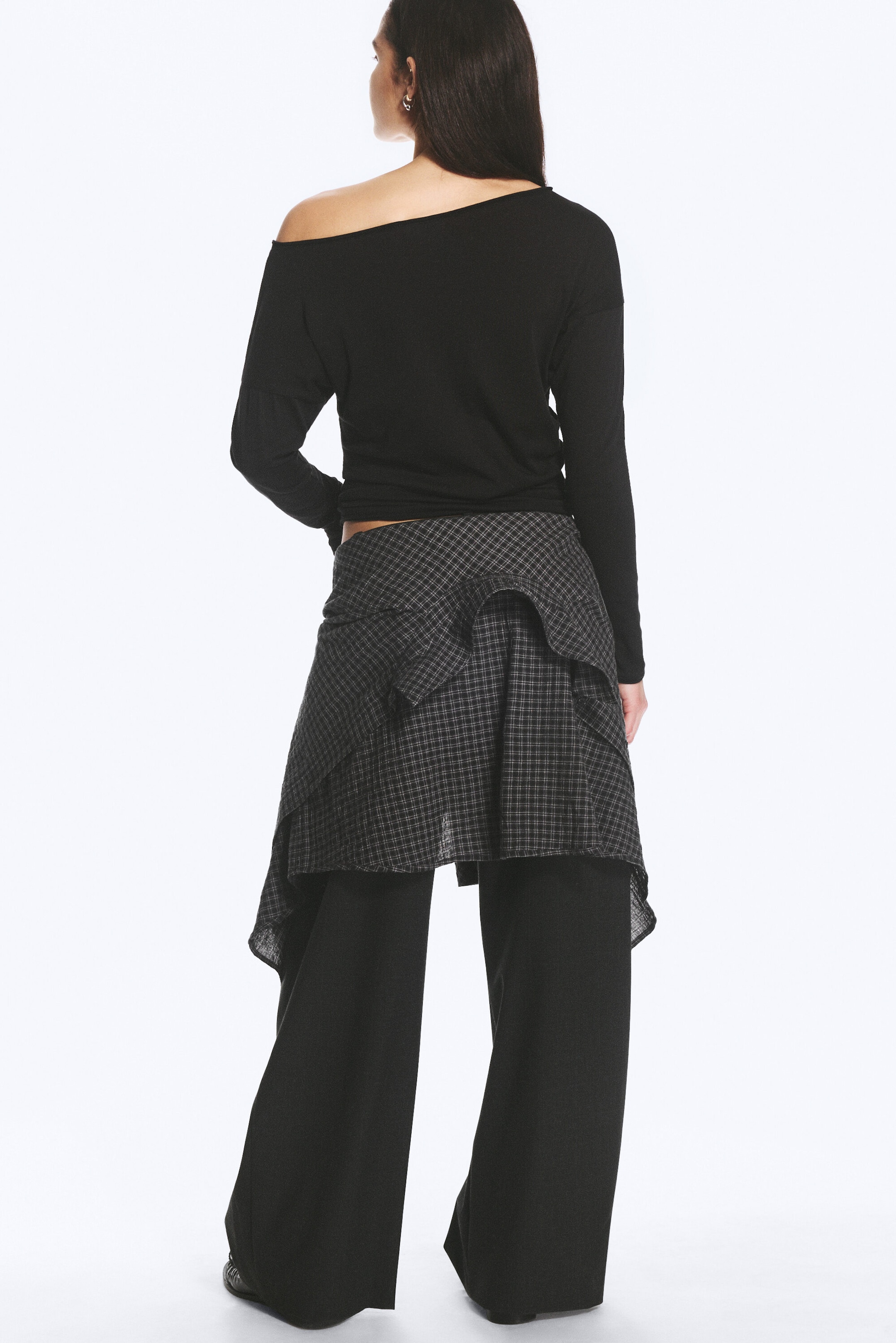 Black - Off Shoulder long-sleeve top - 3