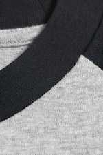 Grau meliert/Schwarz - RAGLAN-LONGSLEEVE - 4