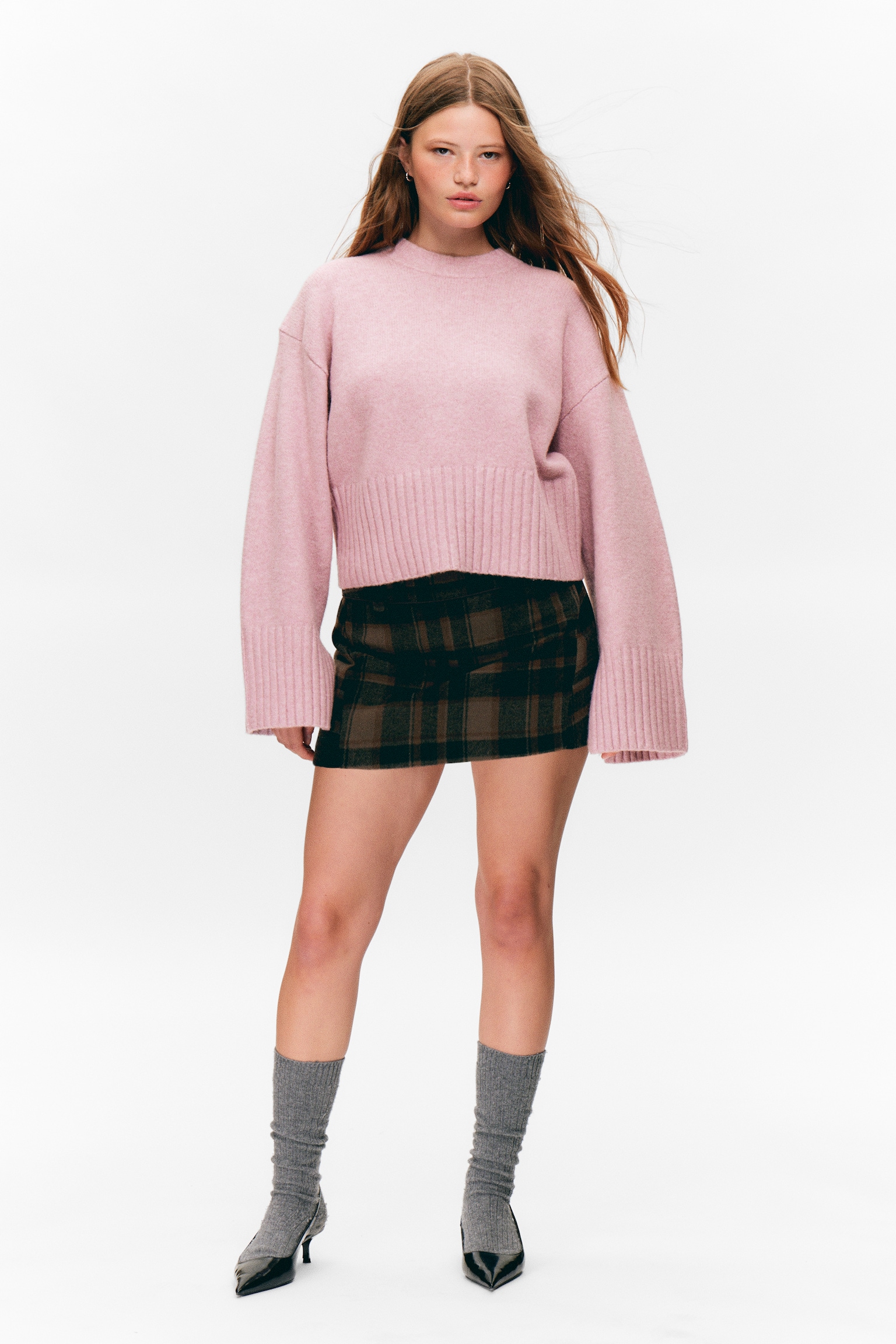 Knitted Oversized Sweater - Light Dusty Pink/Dark Brown/Dusty White - 3