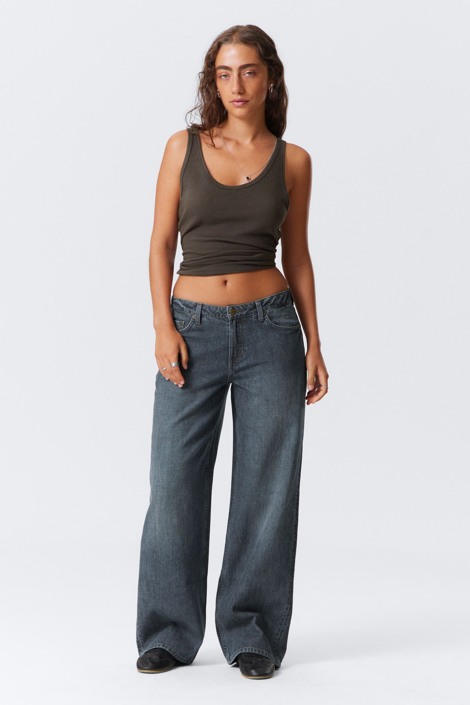 Ample Low Waist Loose Wide Leg Jeans - Lake Blue - Dunkelblau/Baltic Blue - Dunkelblau/Lip Blue - Hellblau/Blue Stream - Mittelblau/Ink Black - Schwarz/Risso Black - Schwarz/Kite Blue - Mittelblau/Snow Blue - Hellblau/Mine Grey - Dunkelgrau/Gasoline Blue - Mittelblau/Ice Blue - Hellblau/Cyan Dust - Mittelblau/Mine Blue - Mittelblau