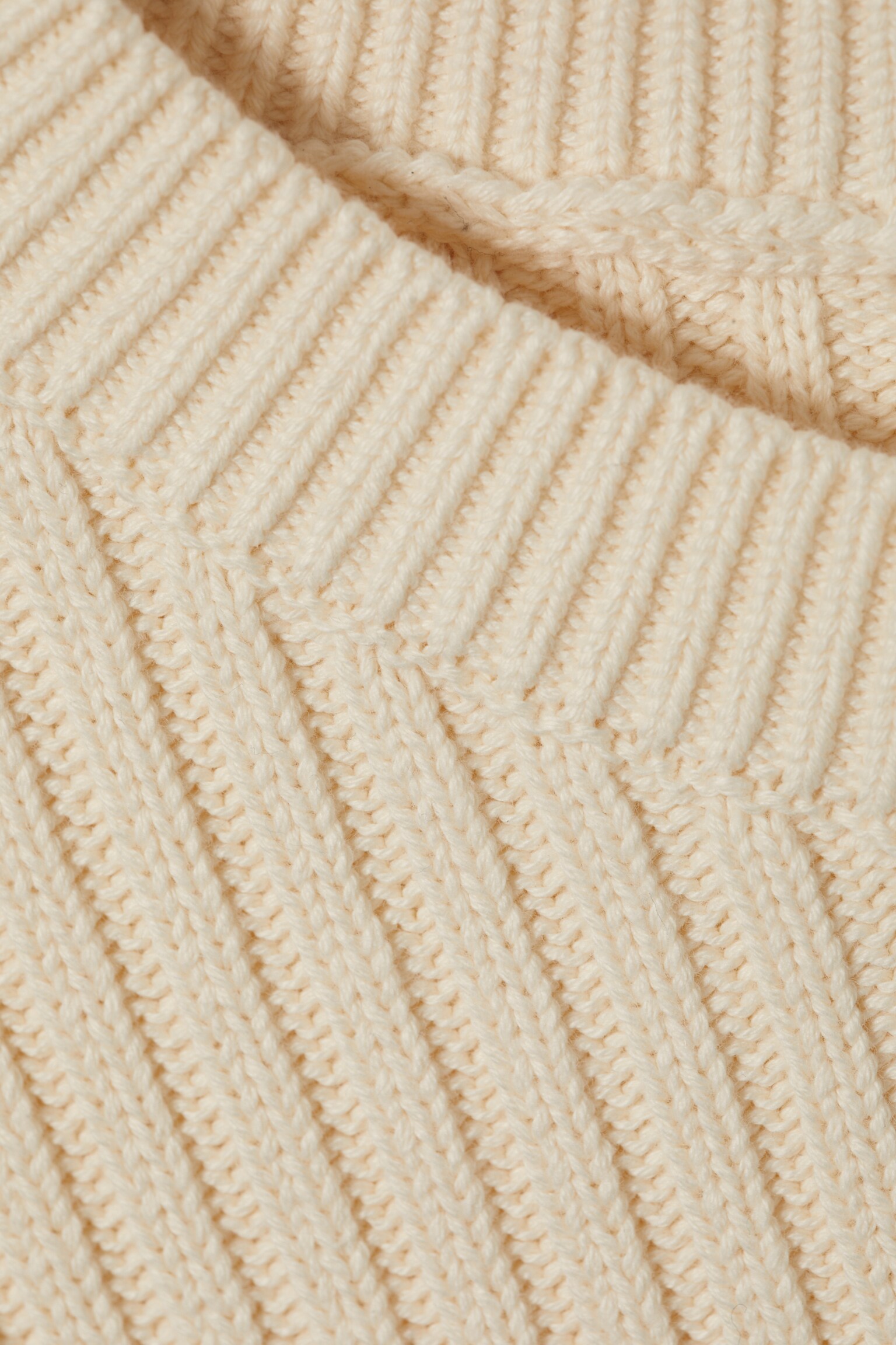 Loose Ribbed Cotton Sweater - Dusty White/Dark Mauve - 4