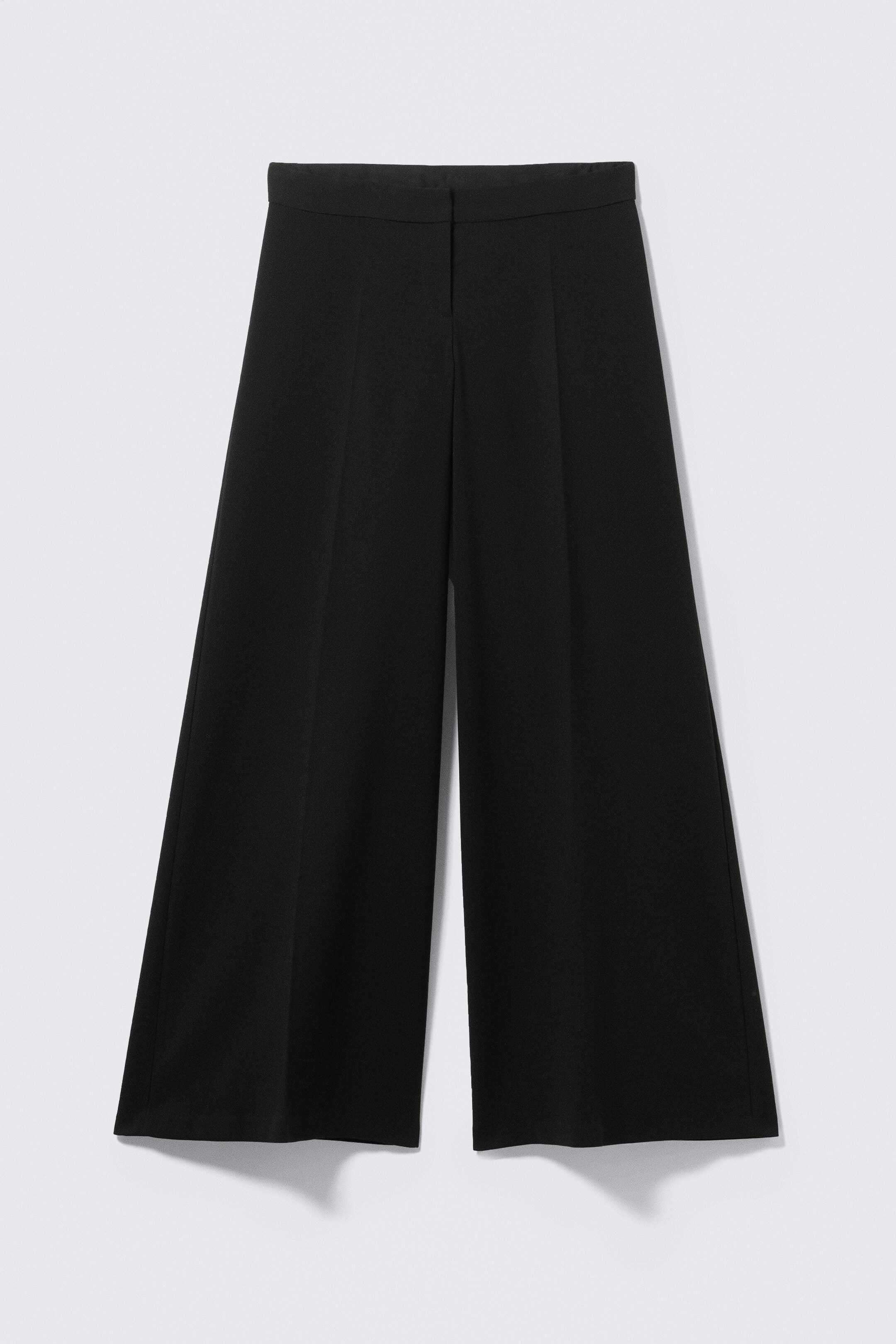 View larger image: Low-Rise Flared Suiting Trousers - Black - Ladies | H&M GB 5