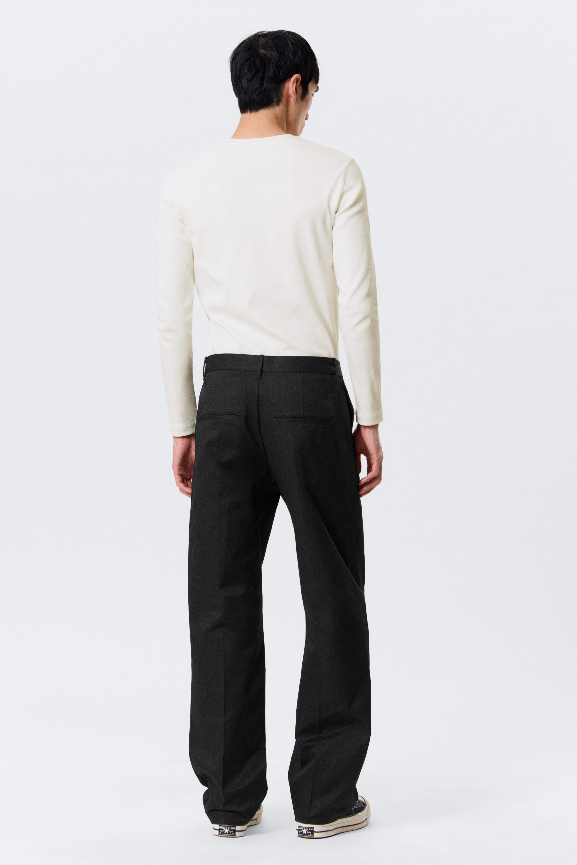 mid rise relaxed straight leg chino trousers - Black | Weekday WW