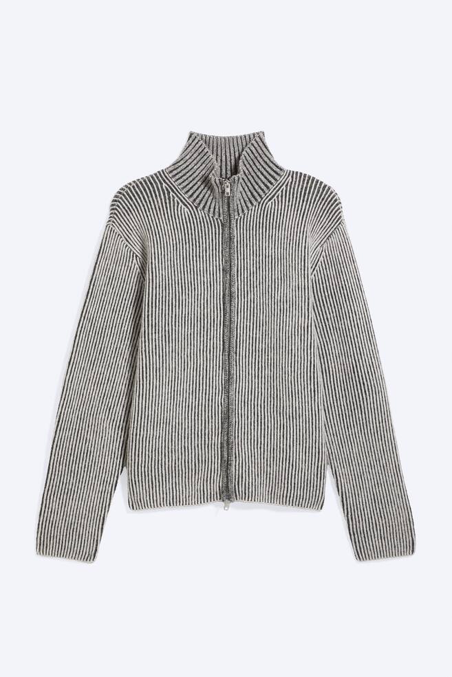 Avslappnad ribbad cardigan i ullmix med dragkedja - Vit/Svart/Mörkblå/Mörkbrun - 1