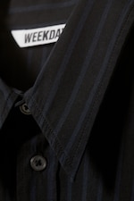 Noir - Rayures bleu foncé - Chemise boutonnée oversize en popeline - 6