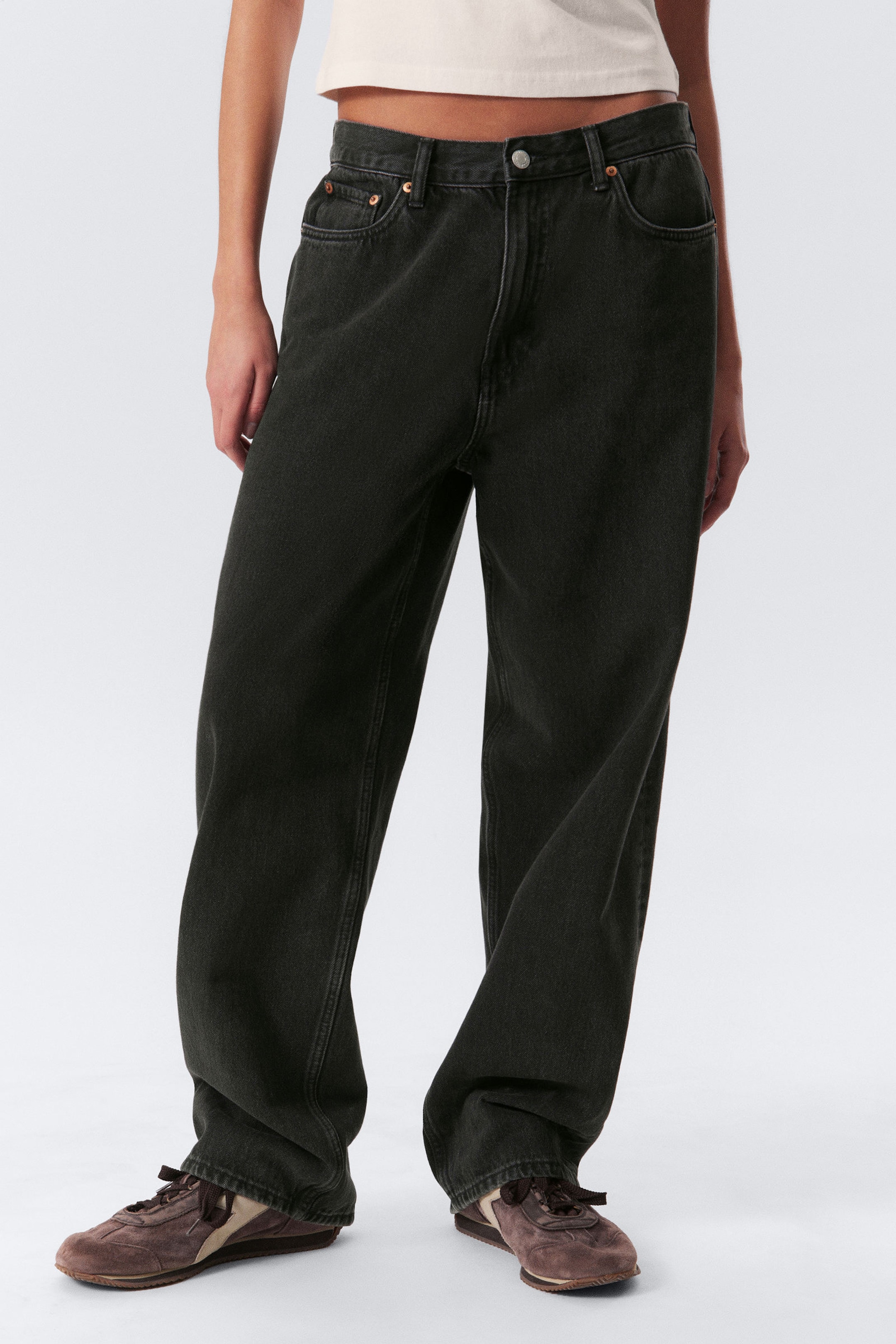#272628 - Galaxy Loose Straight Leg Jeans - 2