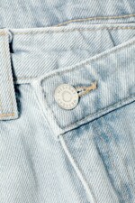 Light dusty blue - Avery Jeans - 1