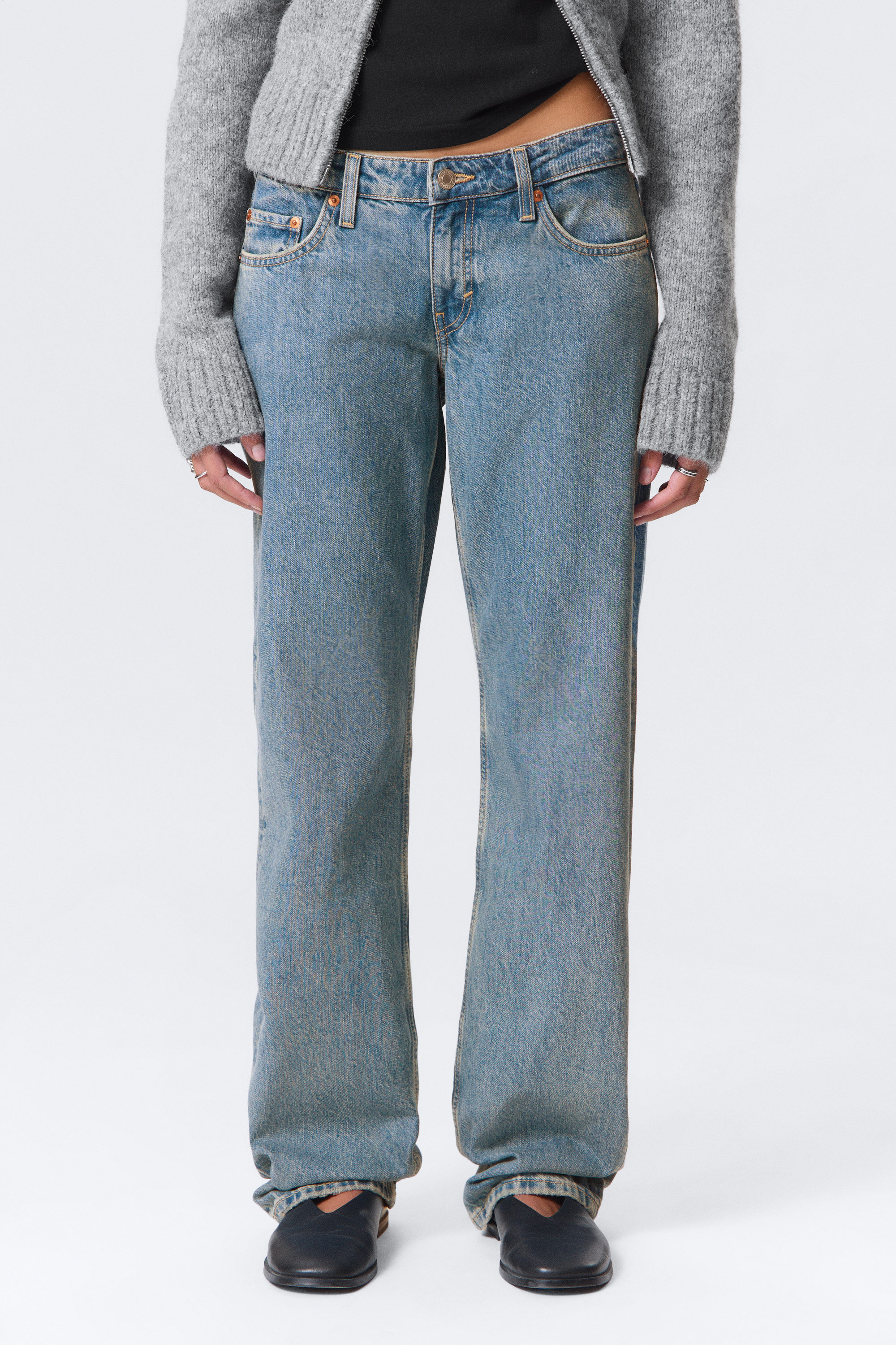 2000 Blue - Mittelblau - Arrow Low Waist Regular Straight Leg Jeans - 2