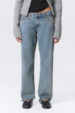 2000 Blue - Medium Blue - Arrow Low Rise Regular Straight Leg Jeans - 1