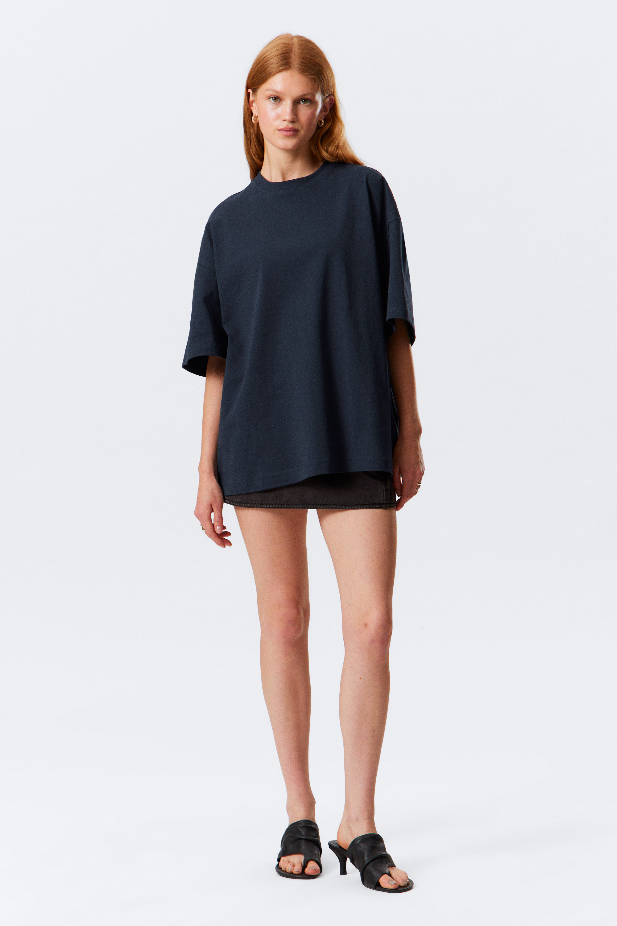 Navy Blue - Oversized Short-Sleeved Cotton T-shirt - 2