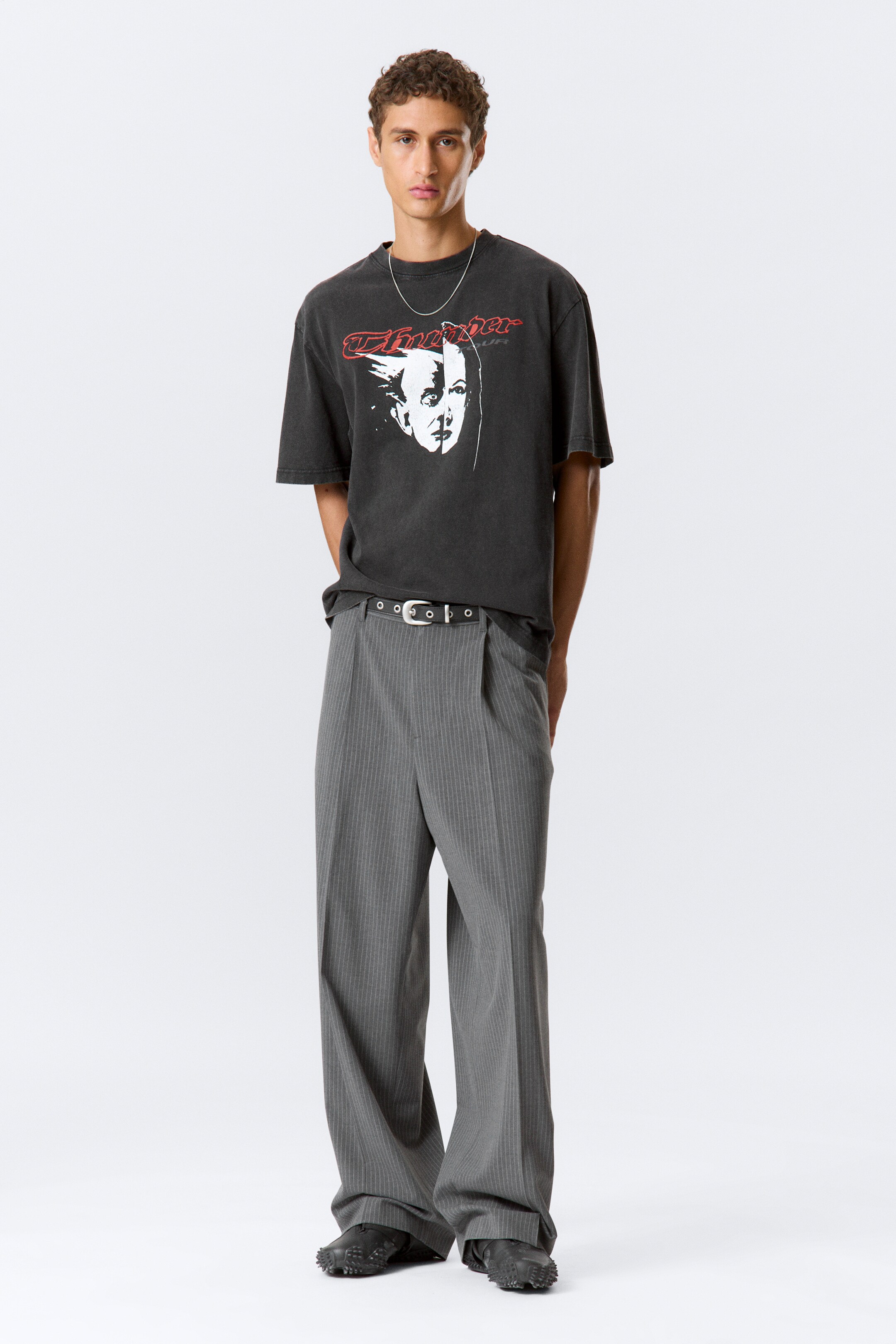 Visualizza immagine più grande: T-shirt con stampa grafica e vestibilità relaxed - Nero - Thunder Tour - UOMO | H&M IT 3