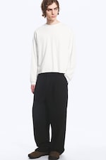 Dusty White - Relaxed Long-Sleeved T-shirt - 1
