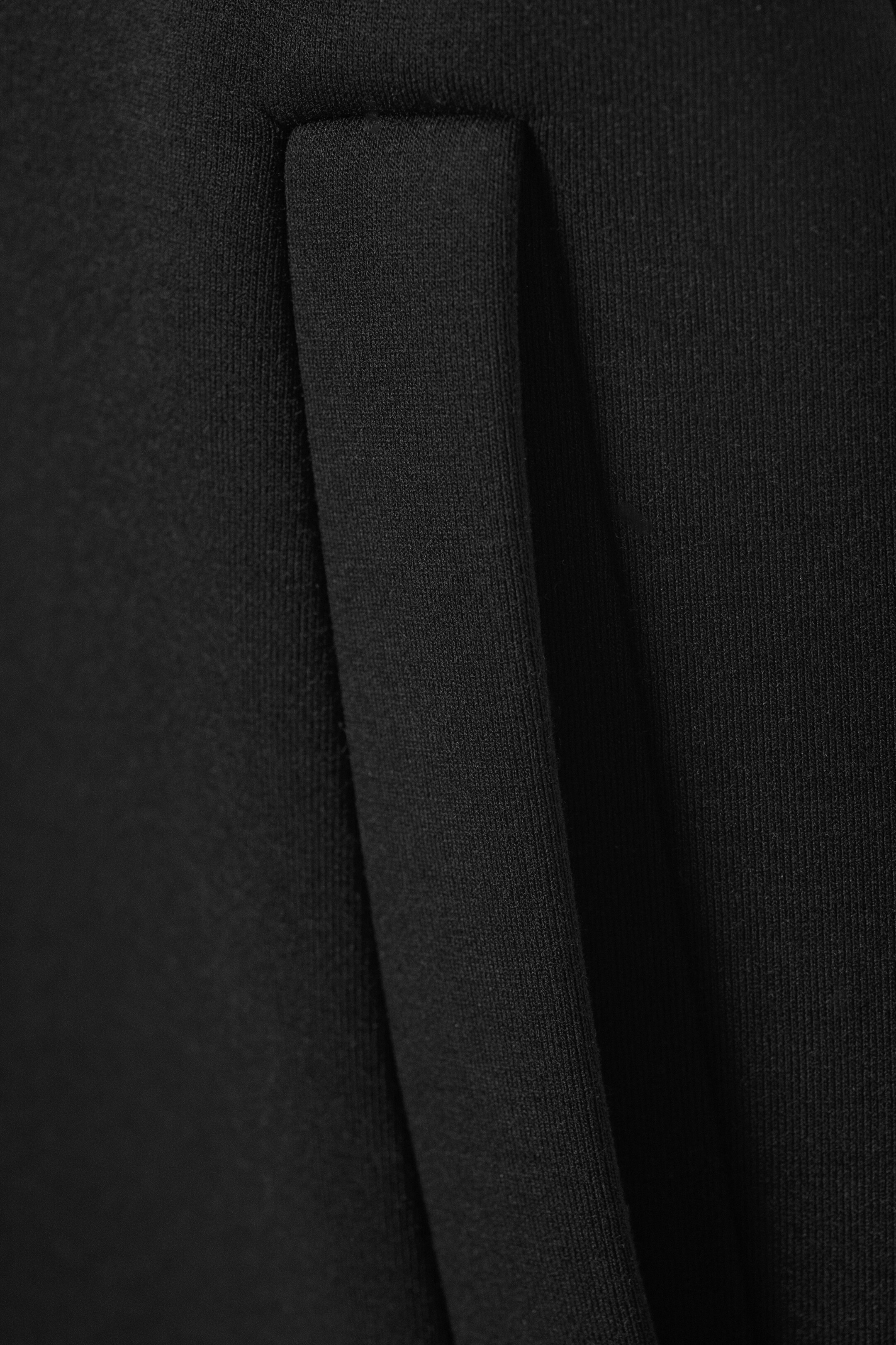 Nagyobb kép megtekintése: Loose Fit Scuba Shorts - Black - FÉRFI | H&M HU 5