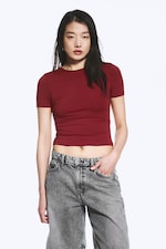 Dark Red - Slim Fitted T-shirt - 0