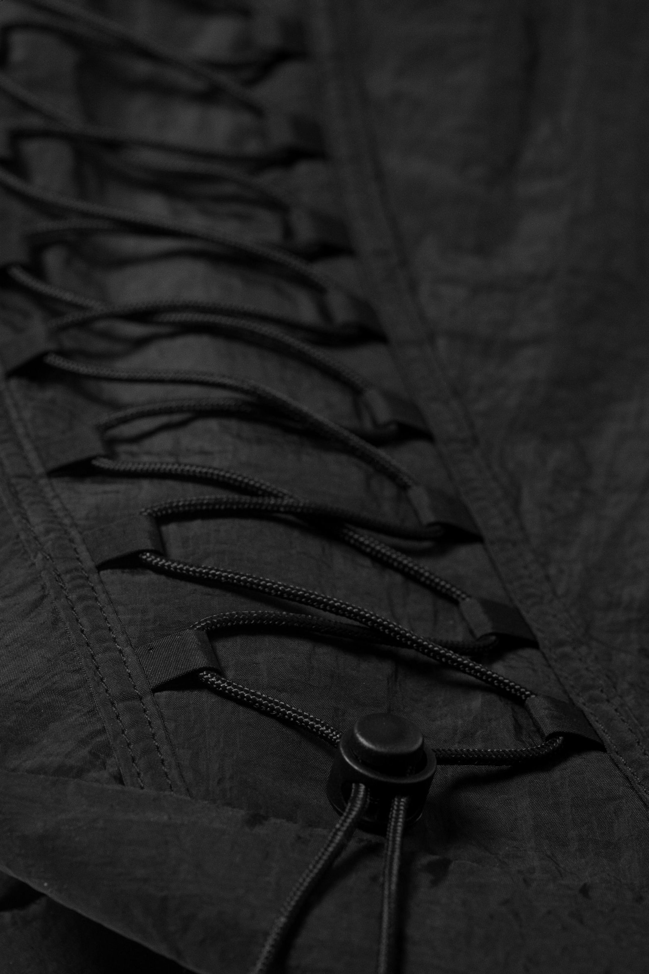 Black - Dawa Drawstring Shoulder Bag - 4
