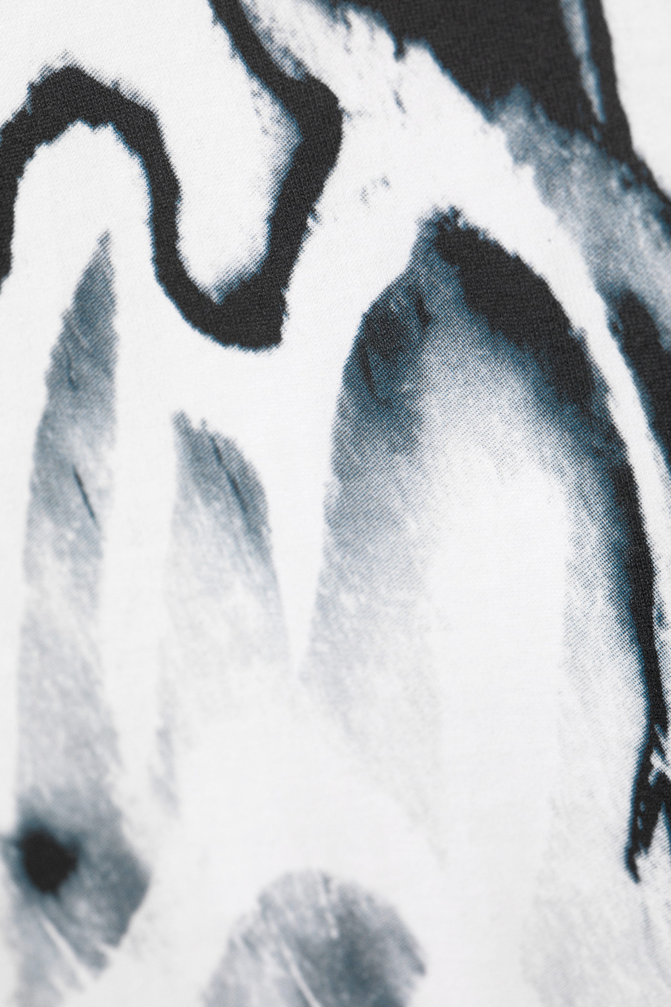 White - Abstract Print - Great Boxy Graphic Long Sleeve T-shirt - 2