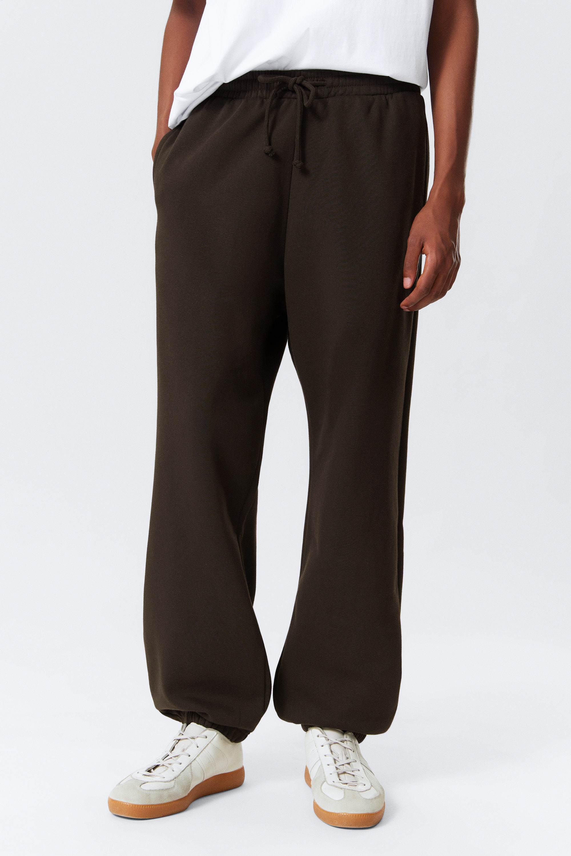 Dark Brown - Classic Sweatpants - 2